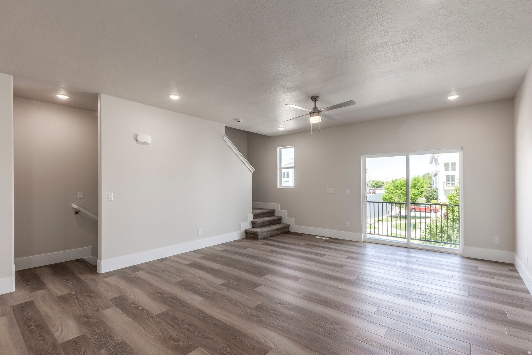 RIDGE - Residential