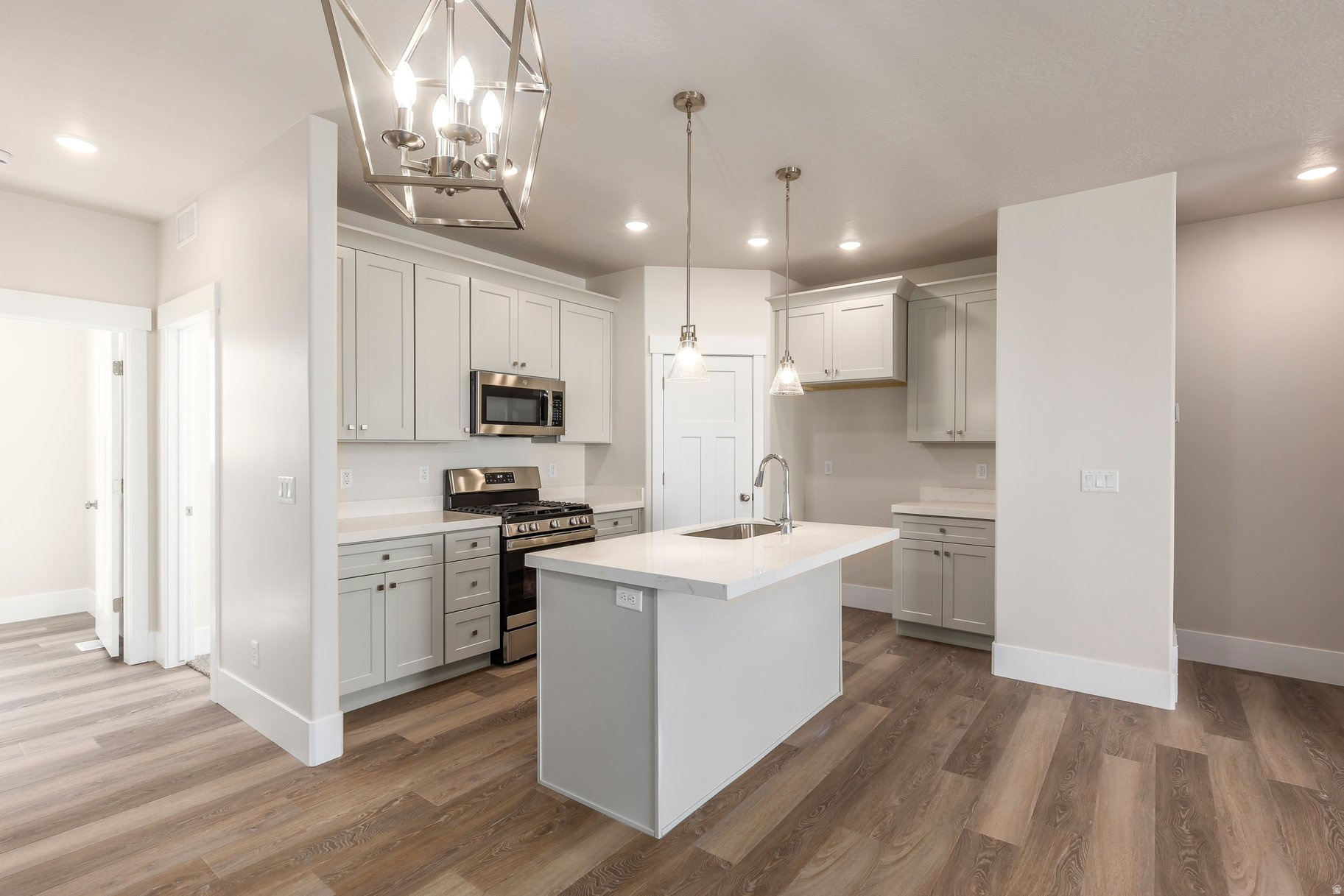 RIDGE - Residential