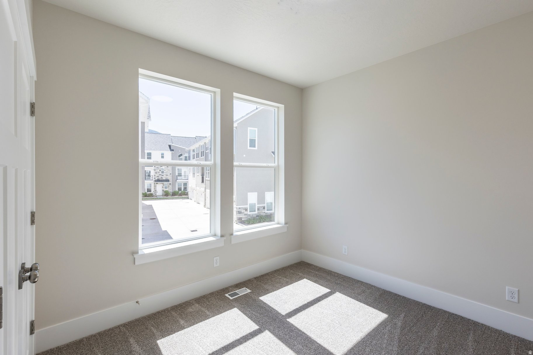 RIDGE - Residential