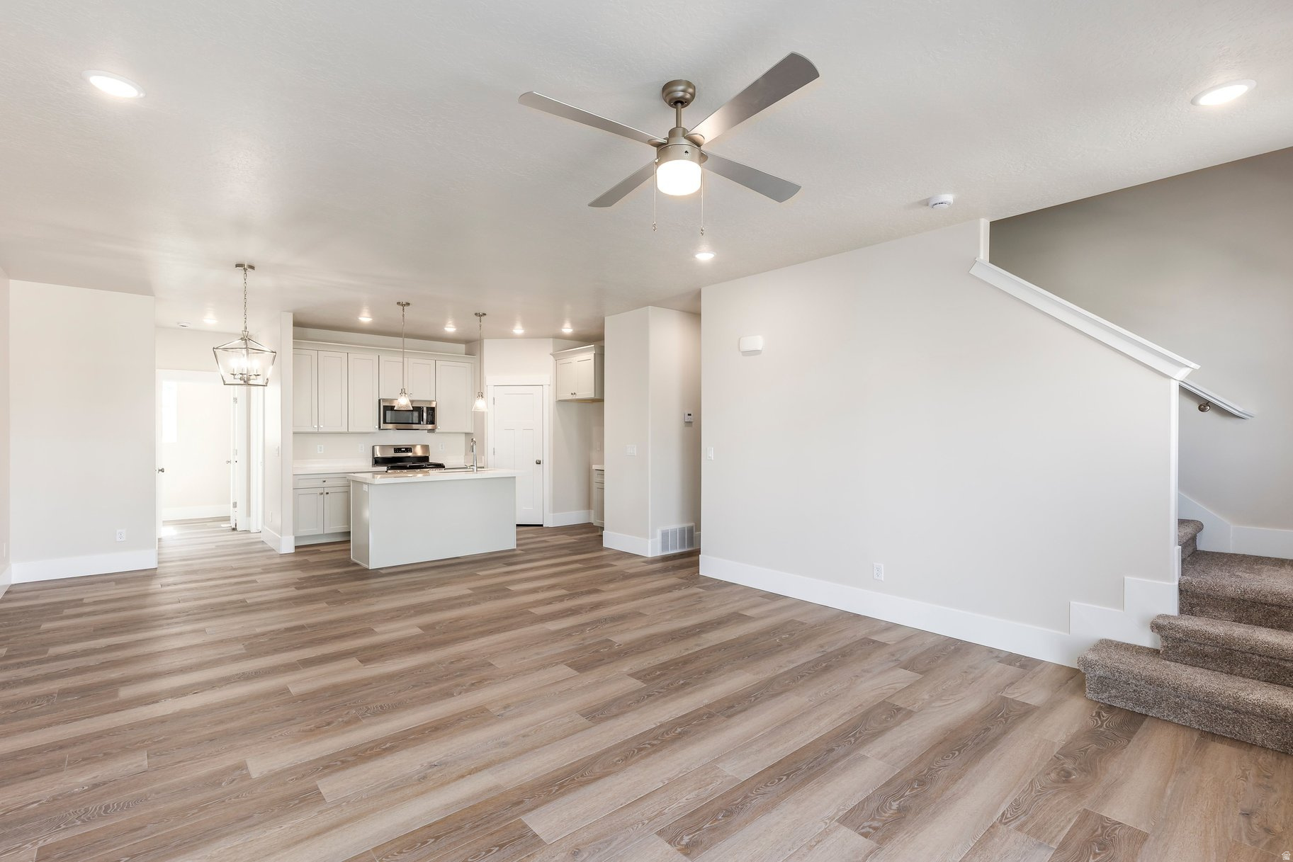 RIDGE - Residential