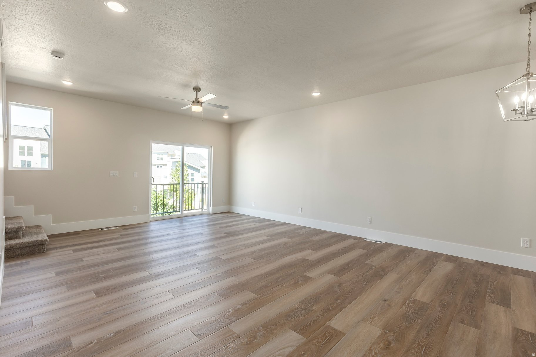 RIDGE - Residential