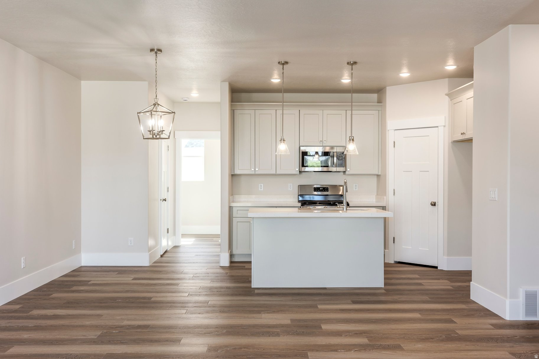 RIDGE - Residential