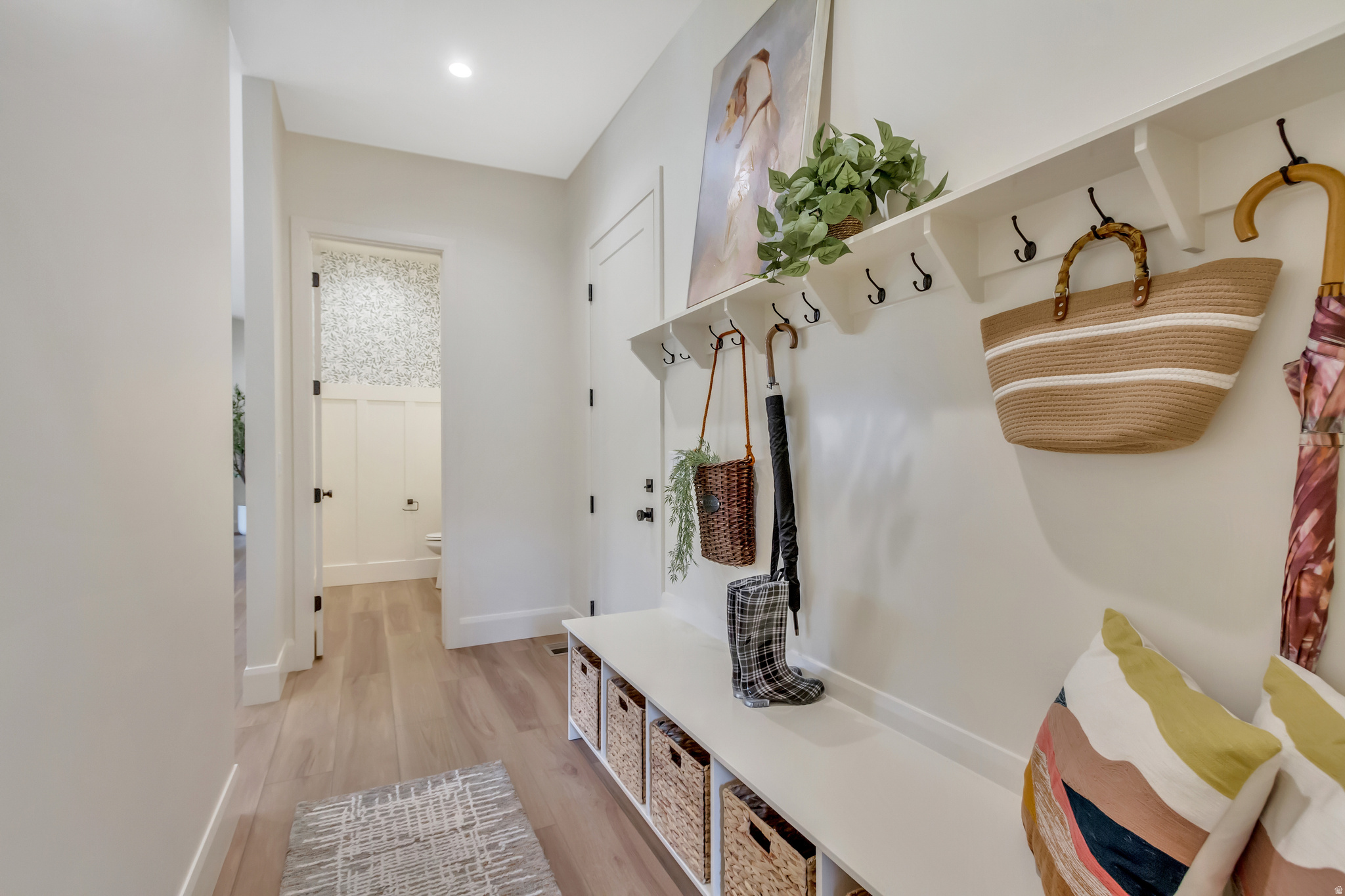 ABBEY ROAD COMMUNITY - Residential
