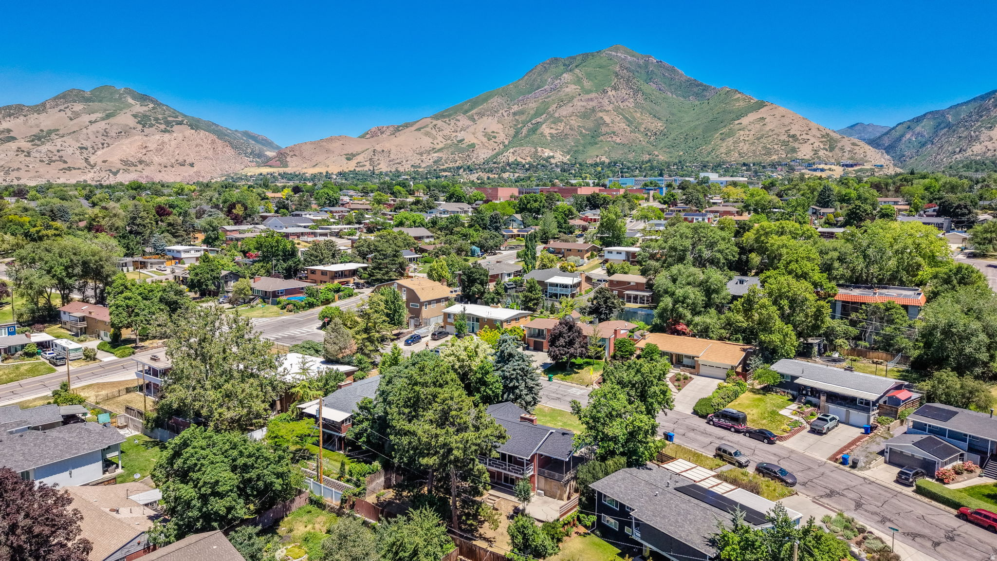 UPLAND TERRA - Residential