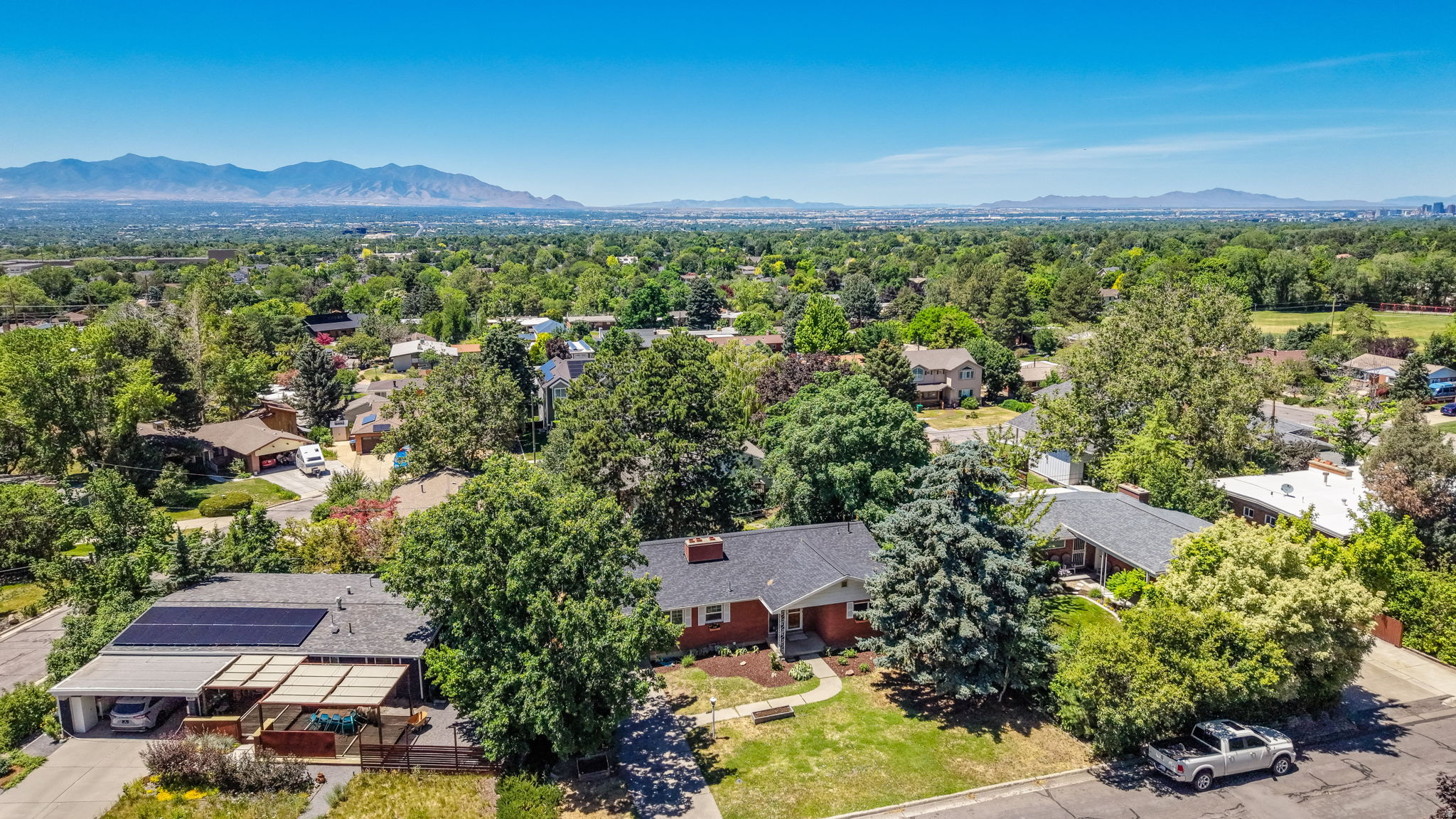 UPLAND TERRA - Residential