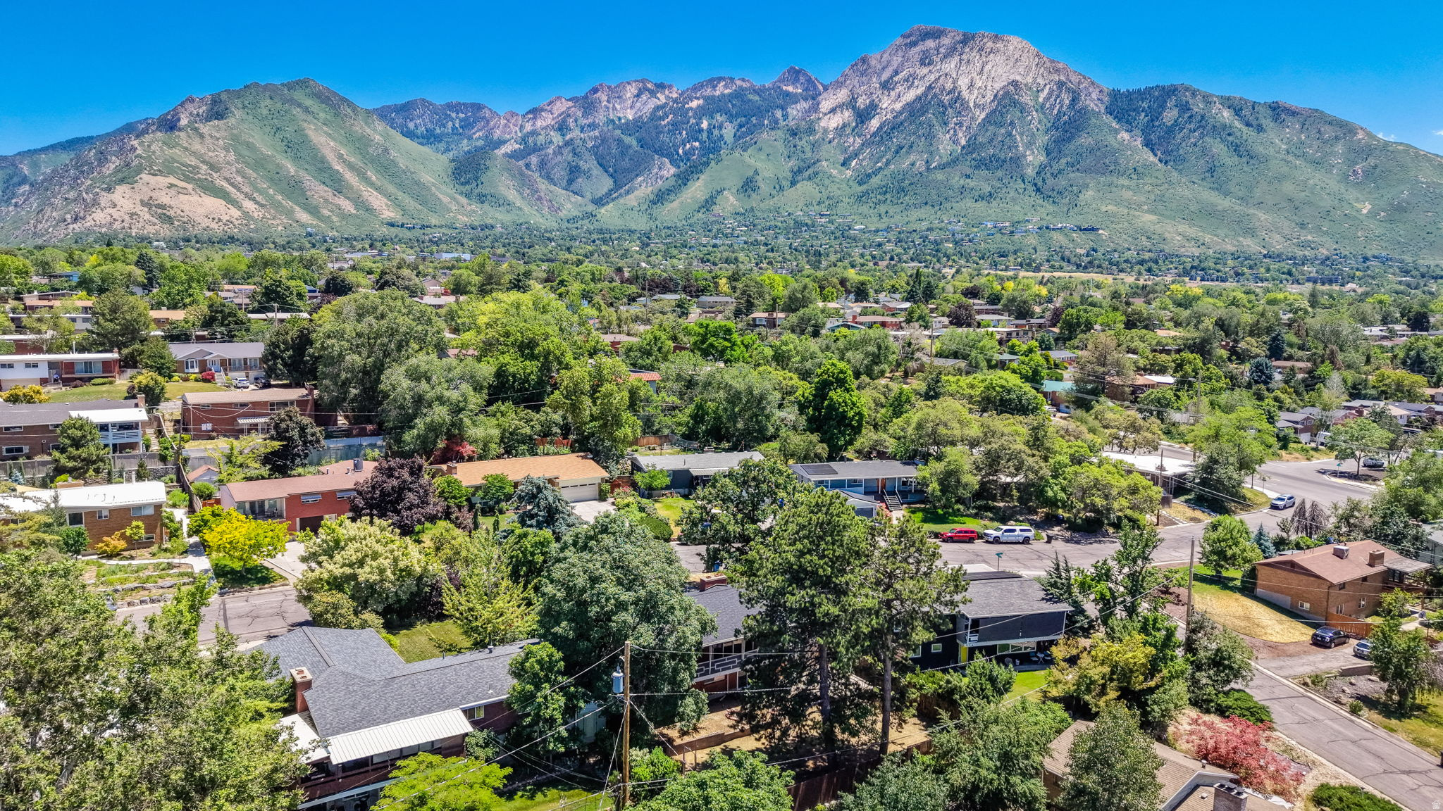 UPLAND TERRA - Residential