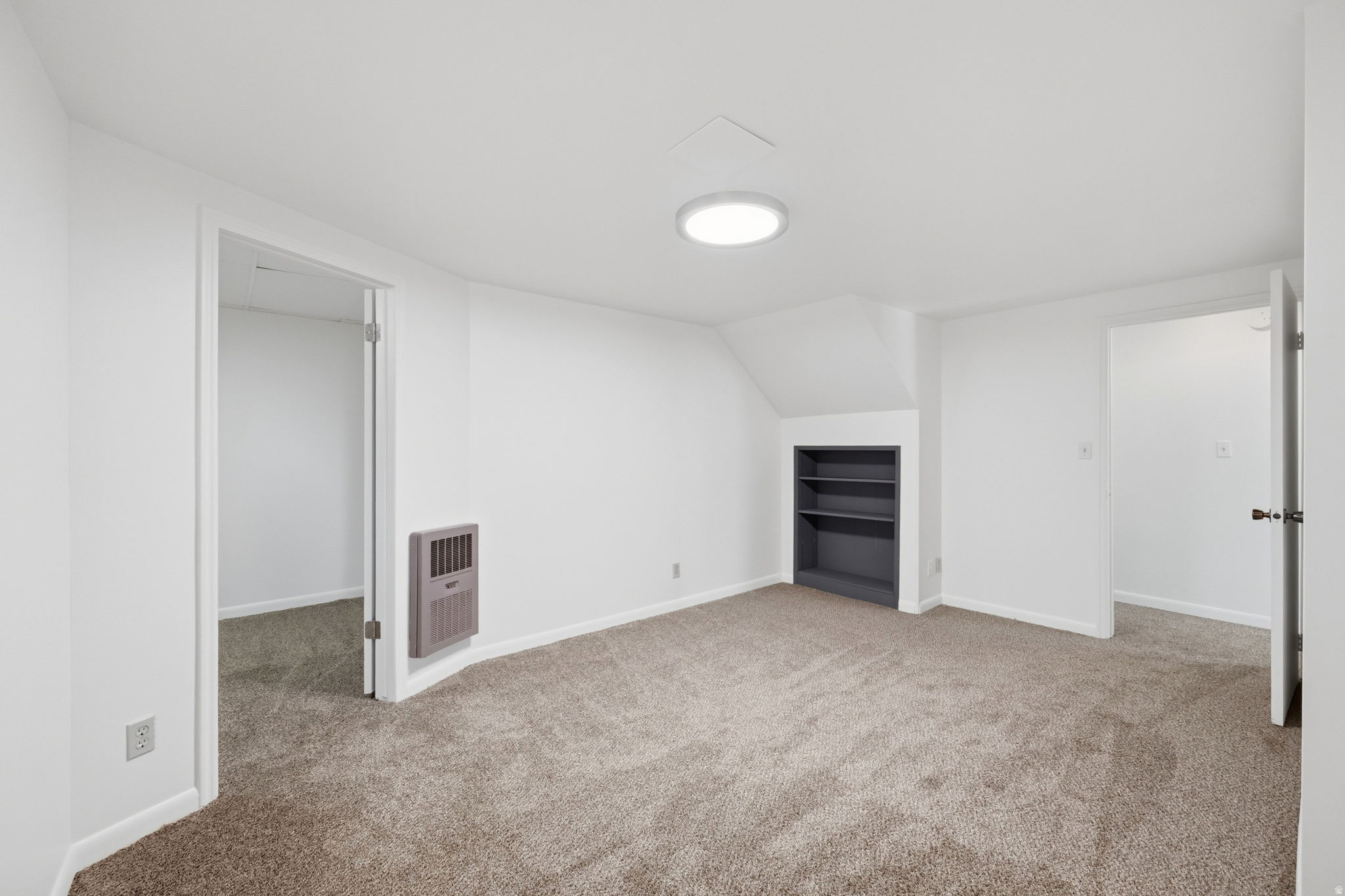 UPLAND TERRA - Residential