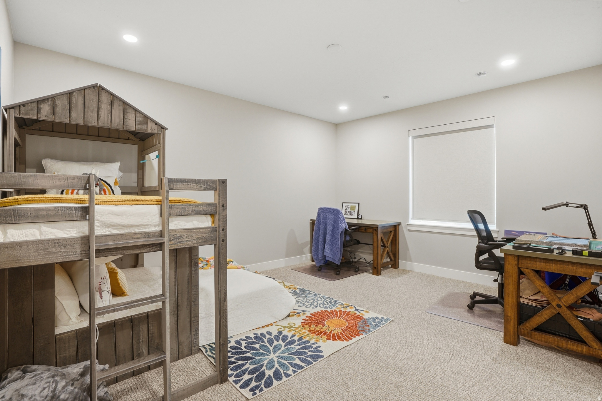 HOLLADAY HILLS - Residential