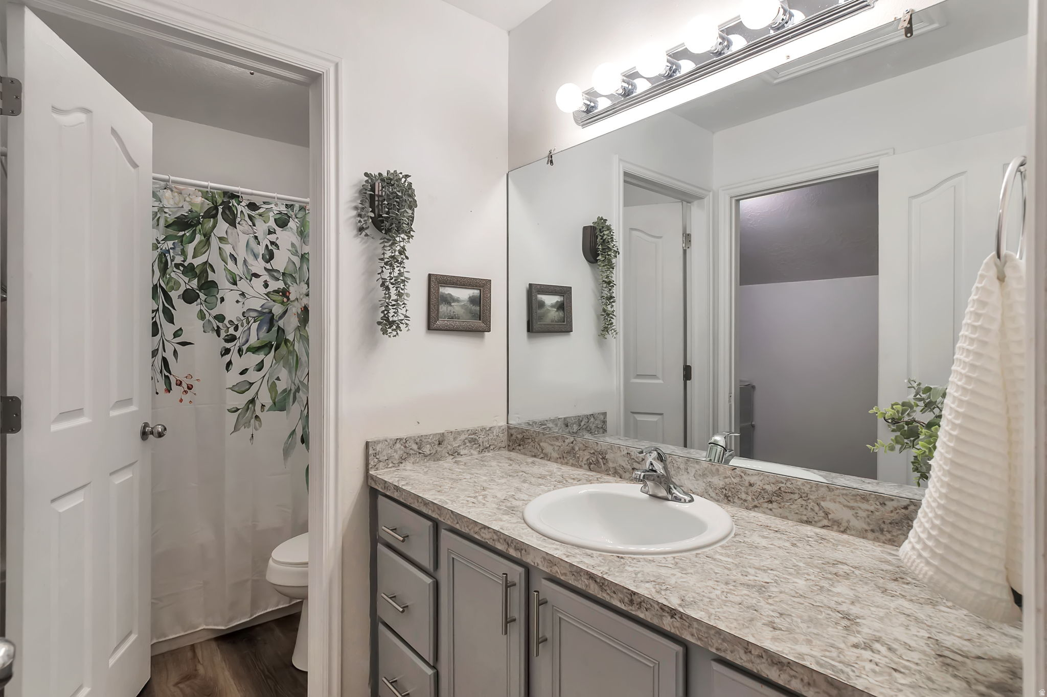 WESTBRIDGE - Residential