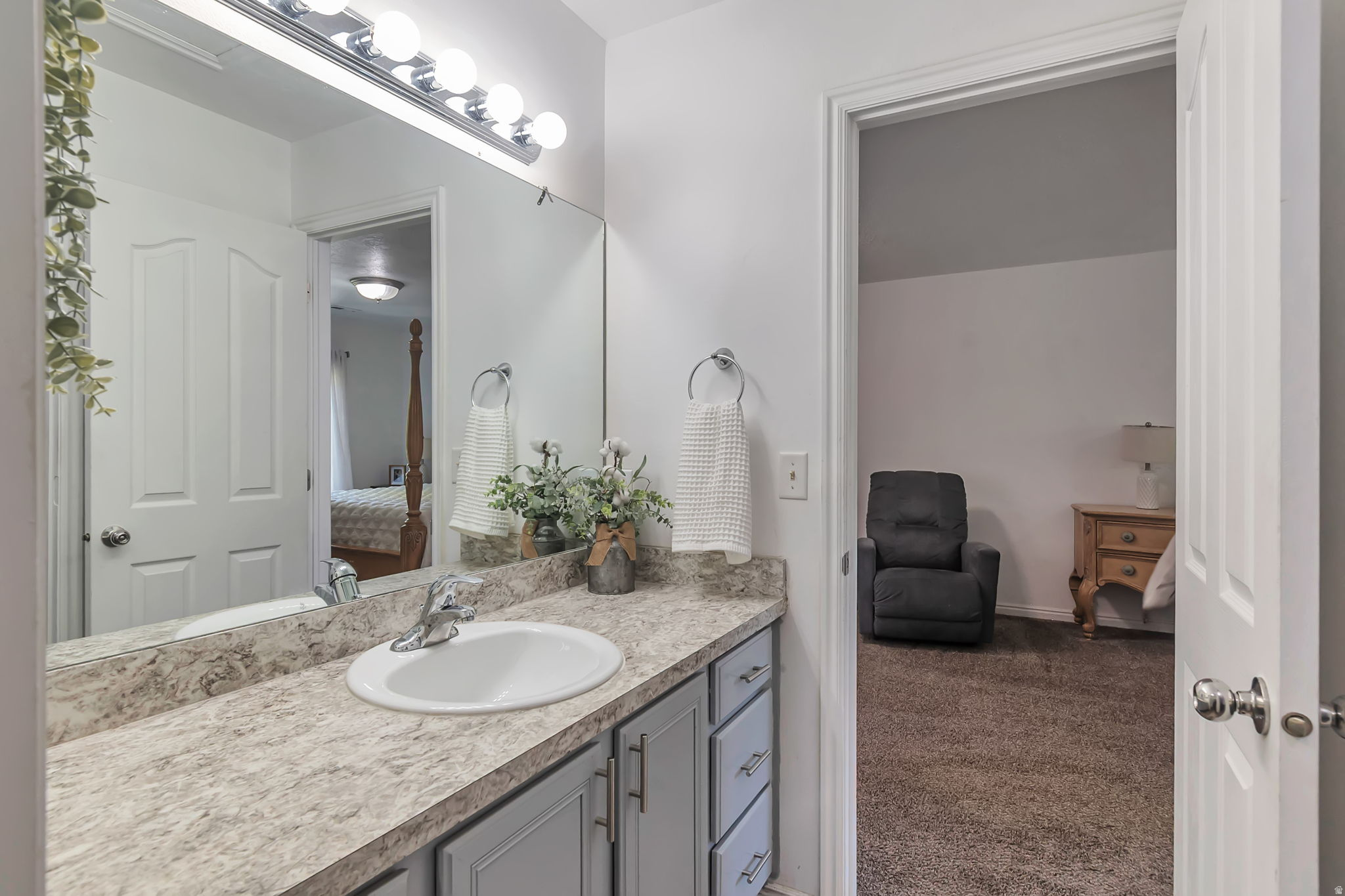 WESTBRIDGE - Residential