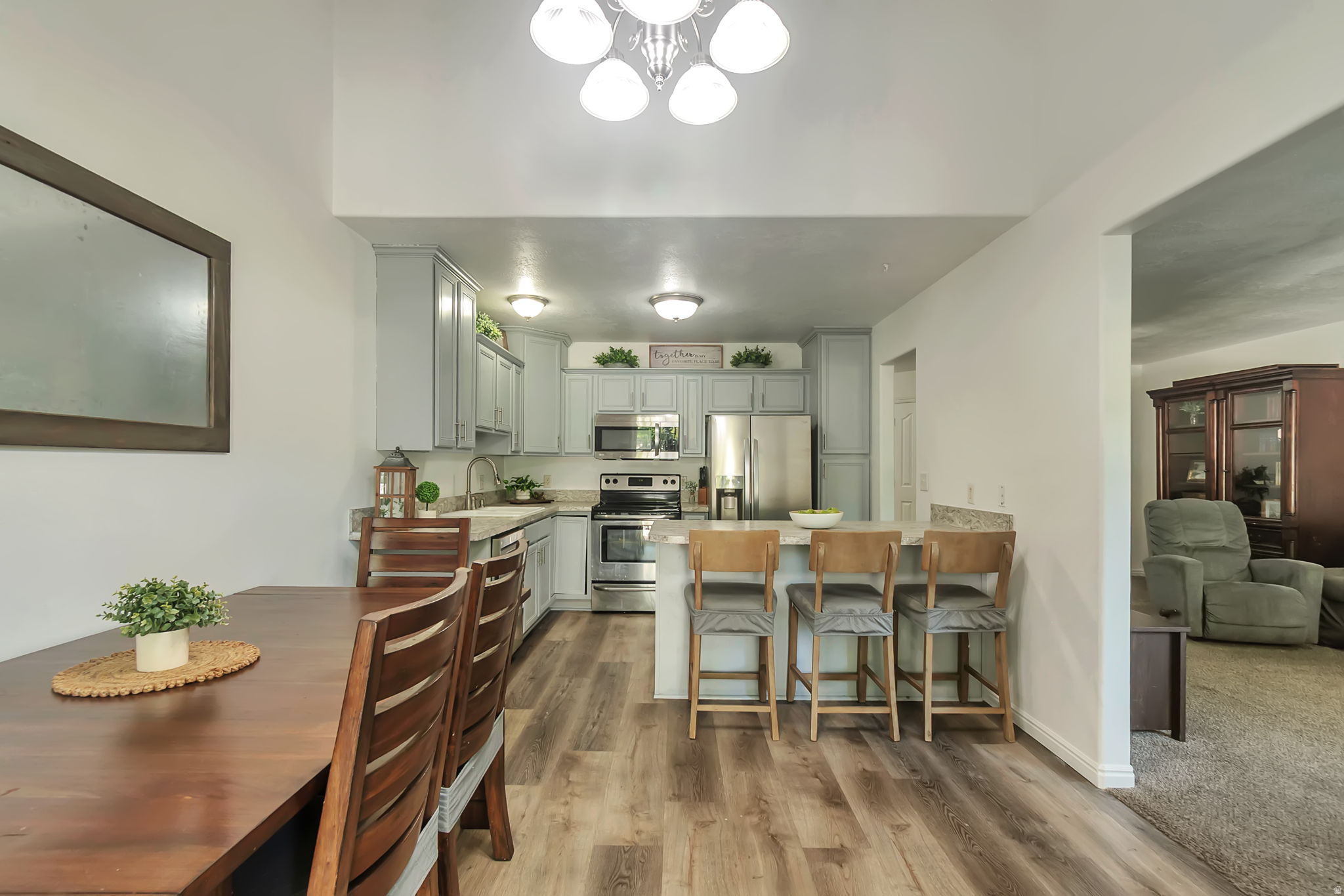 WESTBRIDGE - Residential