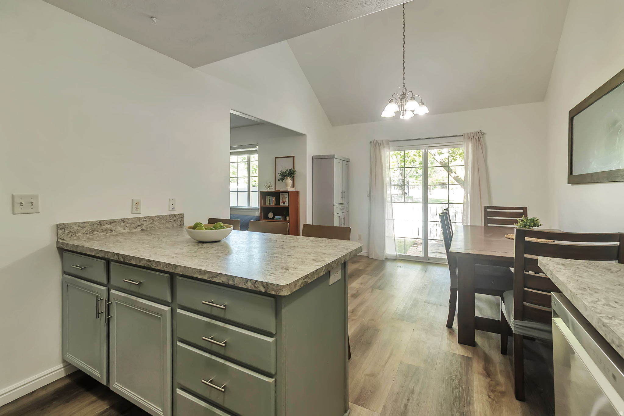 WESTBRIDGE - Residential