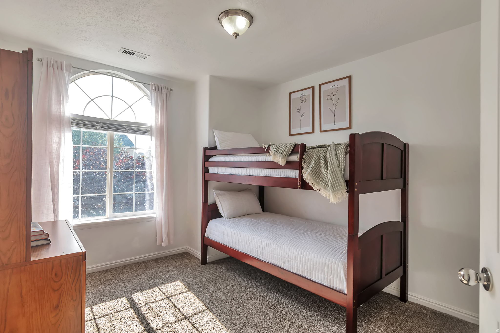 WESTBRIDGE - Residential