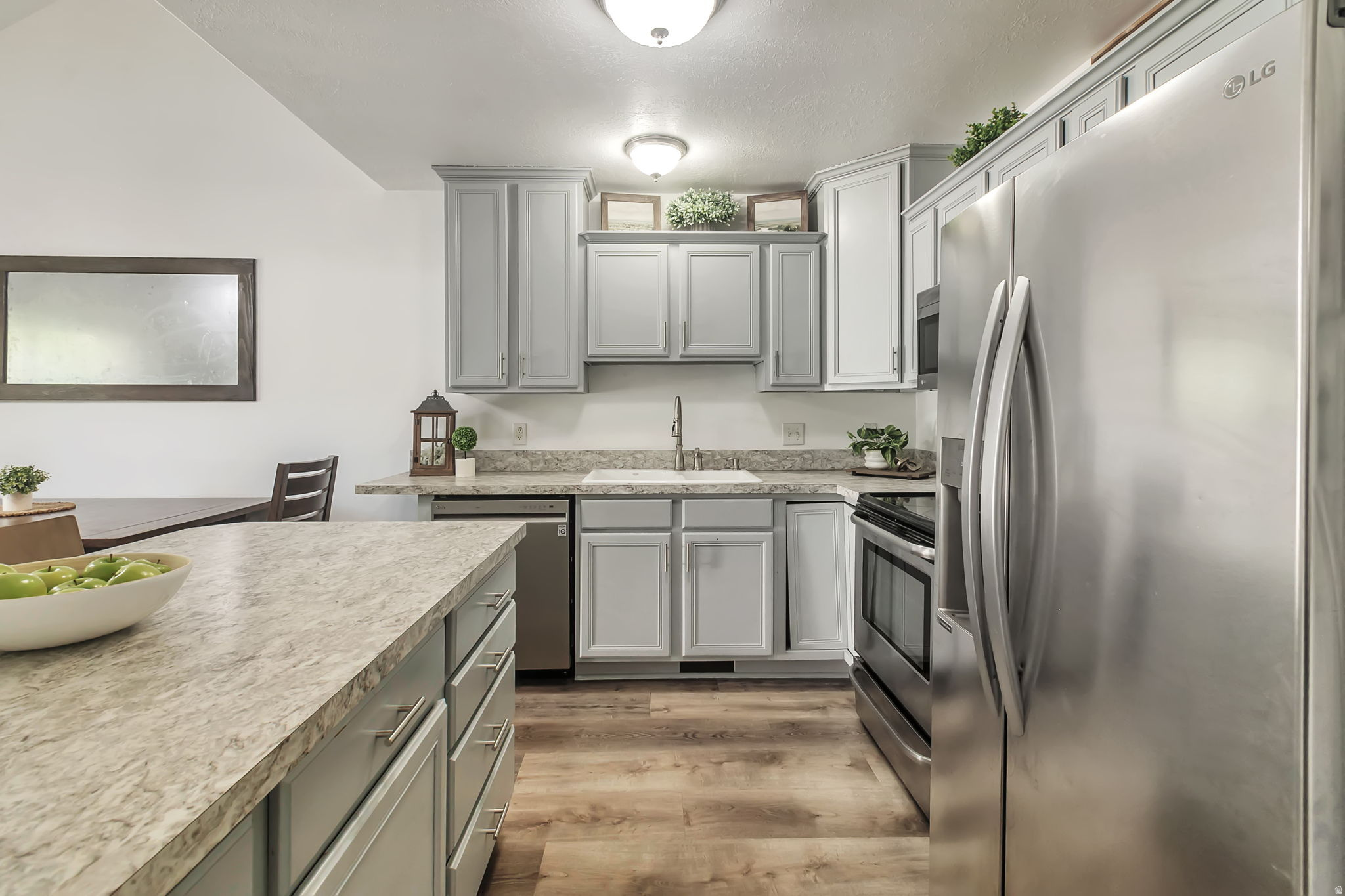 WESTBRIDGE - Residential