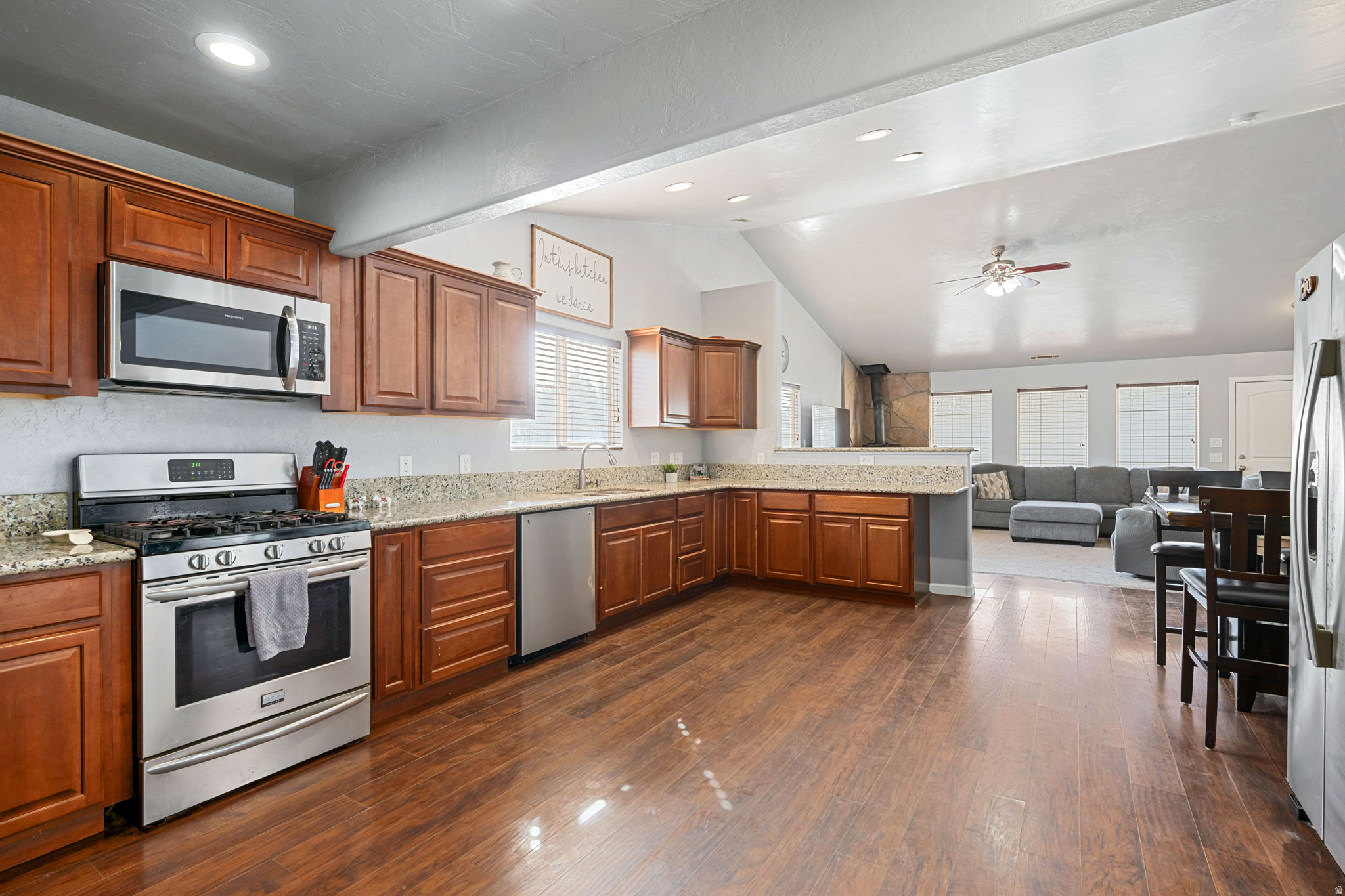 DIXIE DEER EST - Residential
