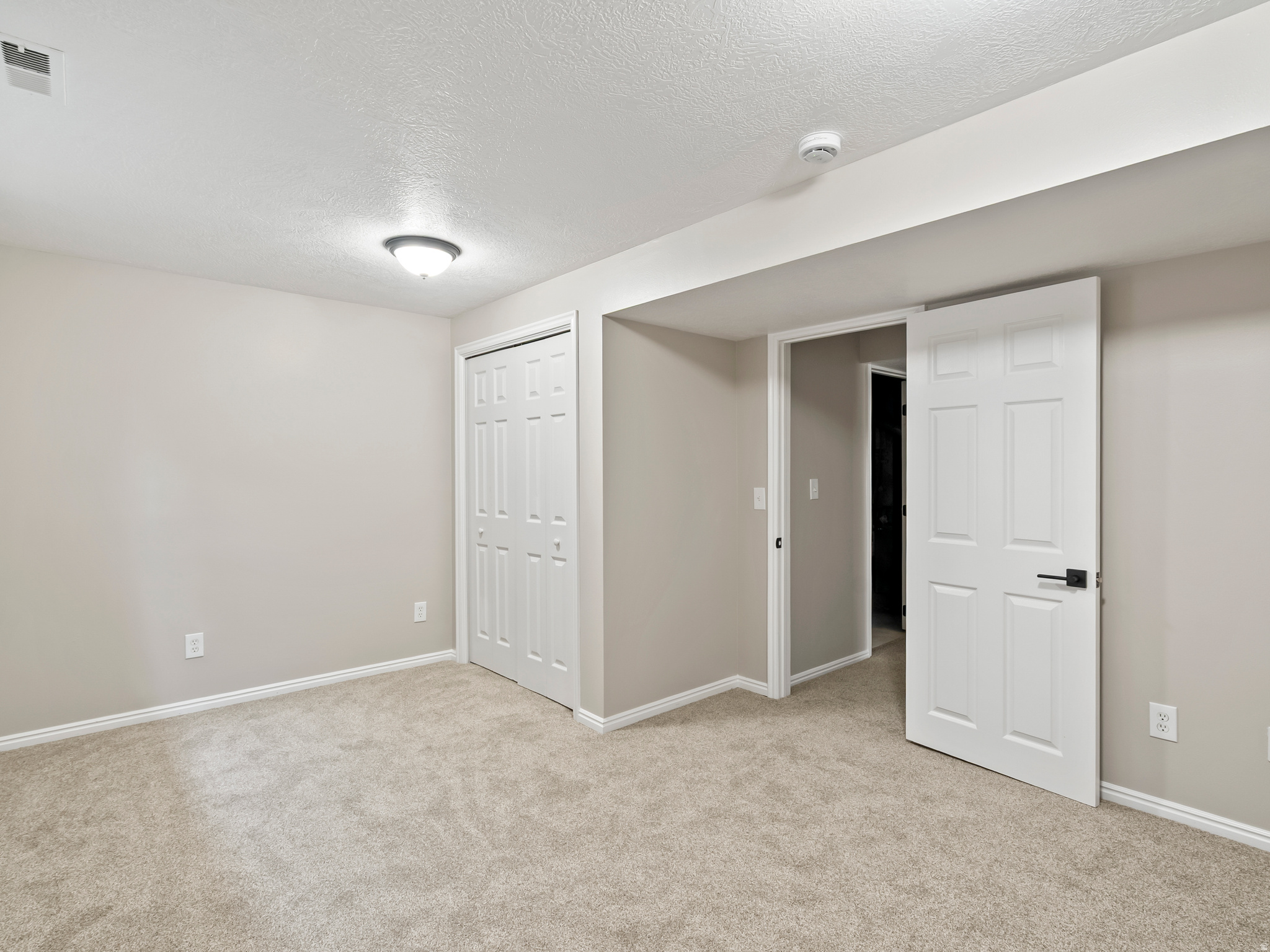 SUMMER CREST - Residential