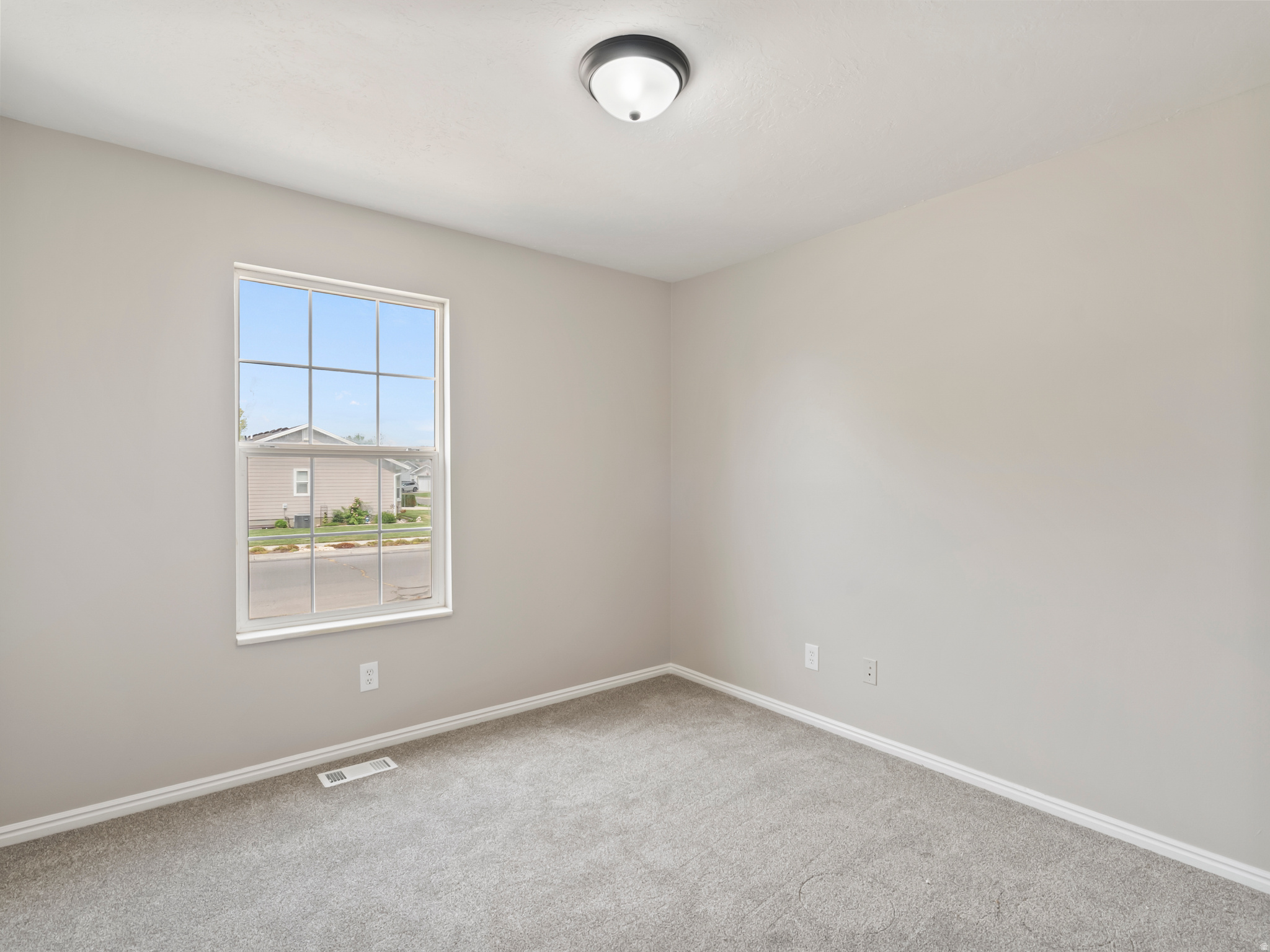 SUMMER CREST - Residential