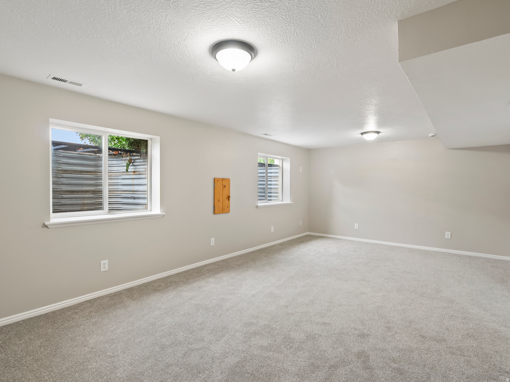 SUMMER CREST - Residential