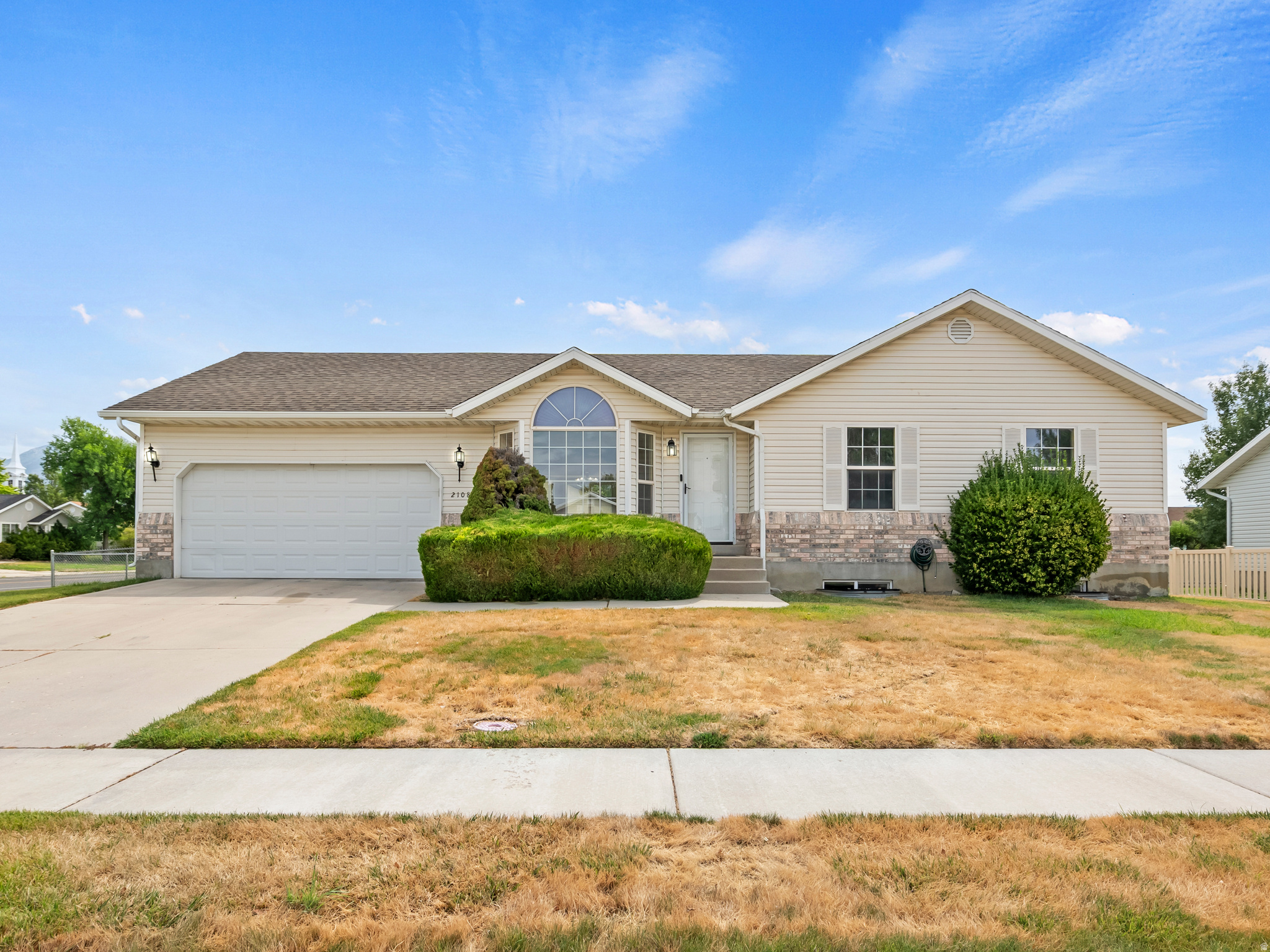 SUMMER CREST - Residential