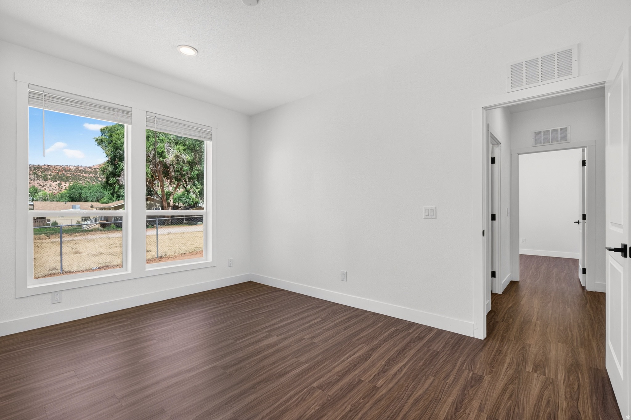 SHORT CREEK - Residential