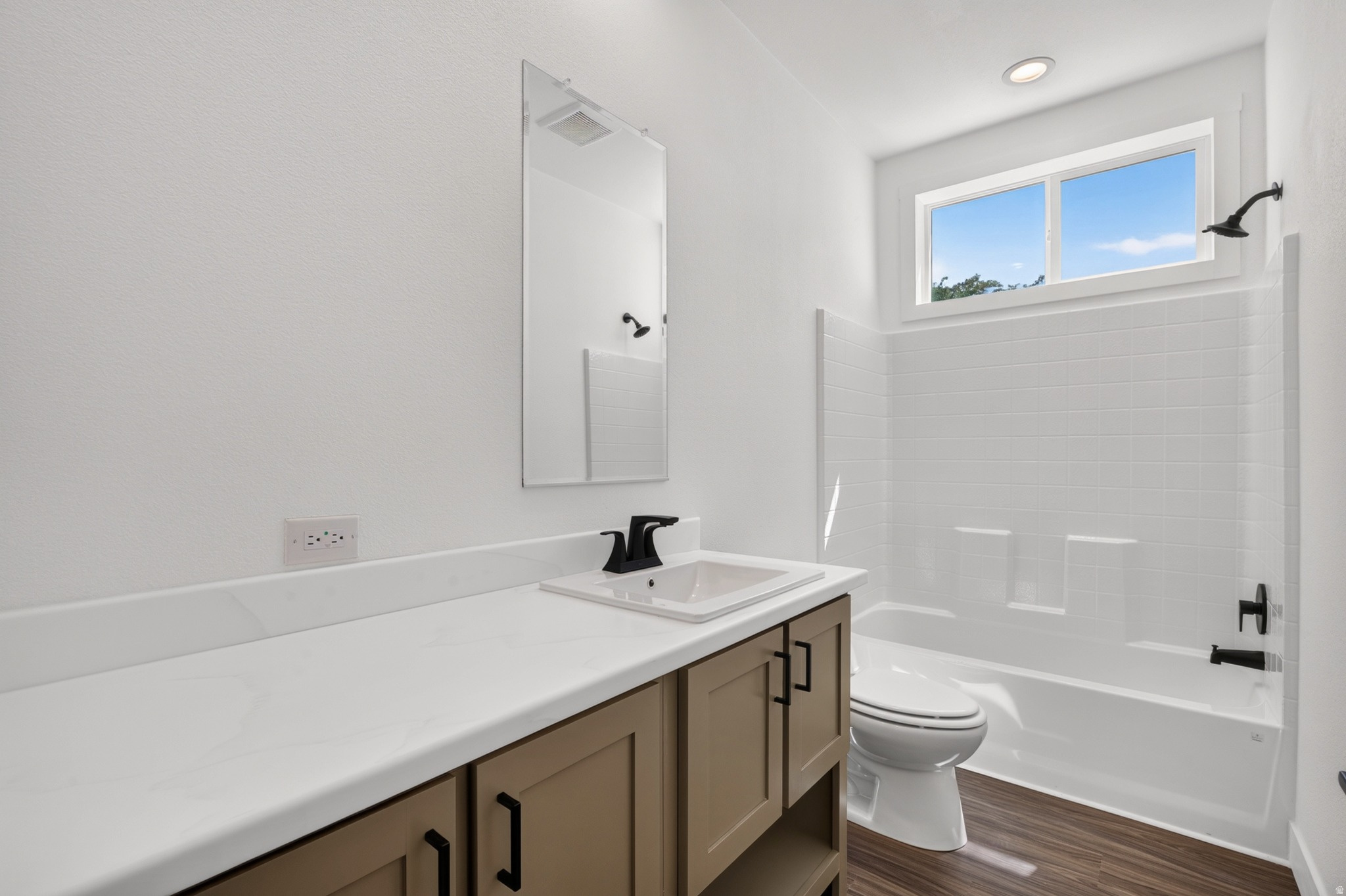 SHORT CREEK - Residential