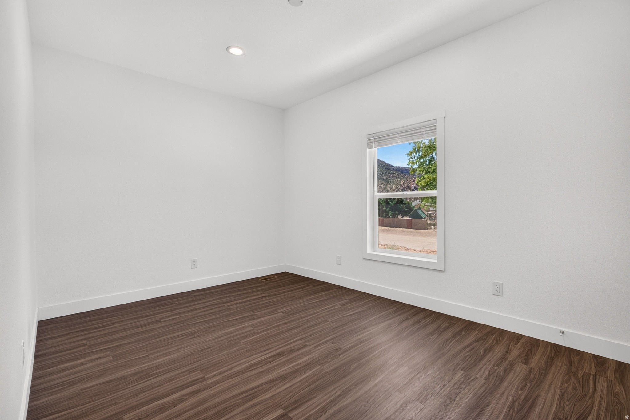 SHORT CREEK - Residential