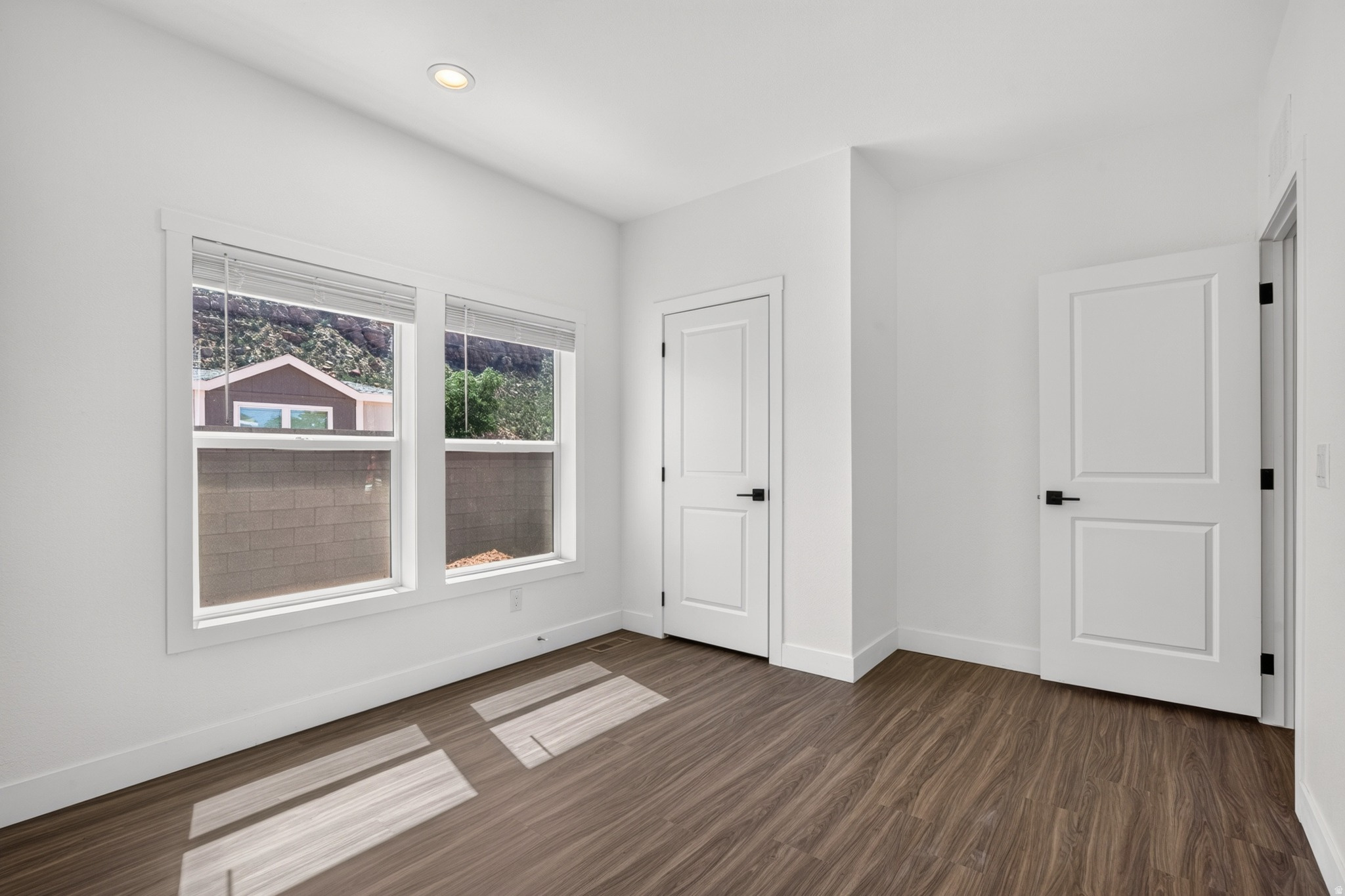 SHORT CREEK - Residential