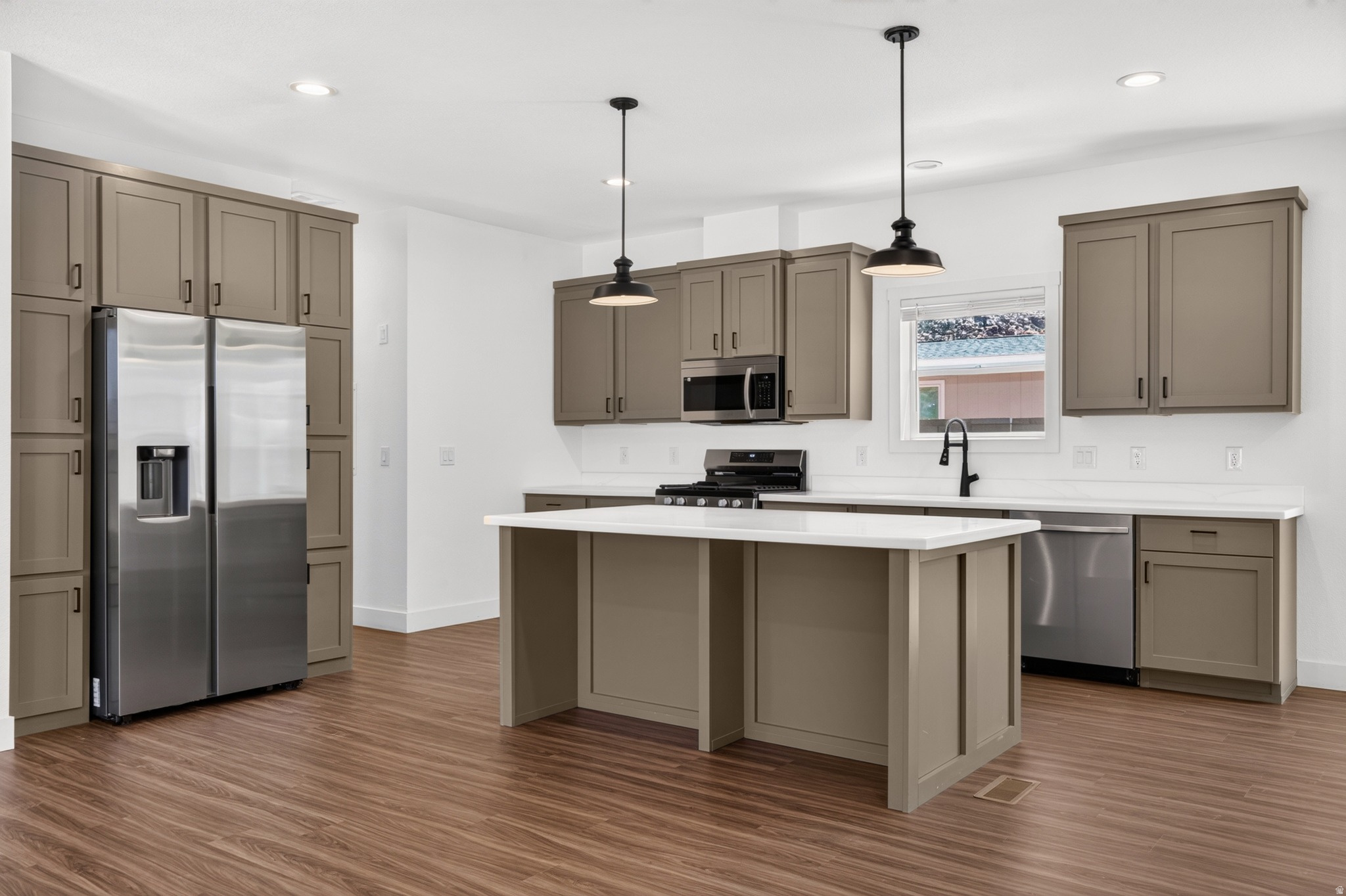 SHORT CREEK - Residential