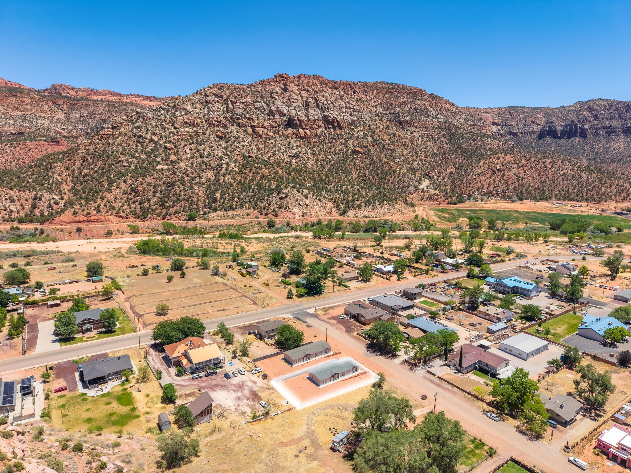 SHORT CREEK - Residential