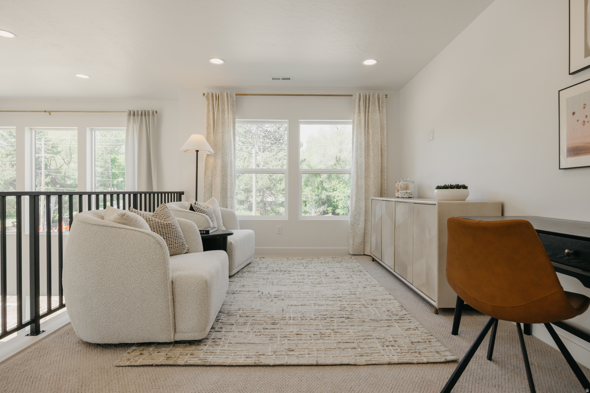 RIVERSIDE ESTATES - Residential