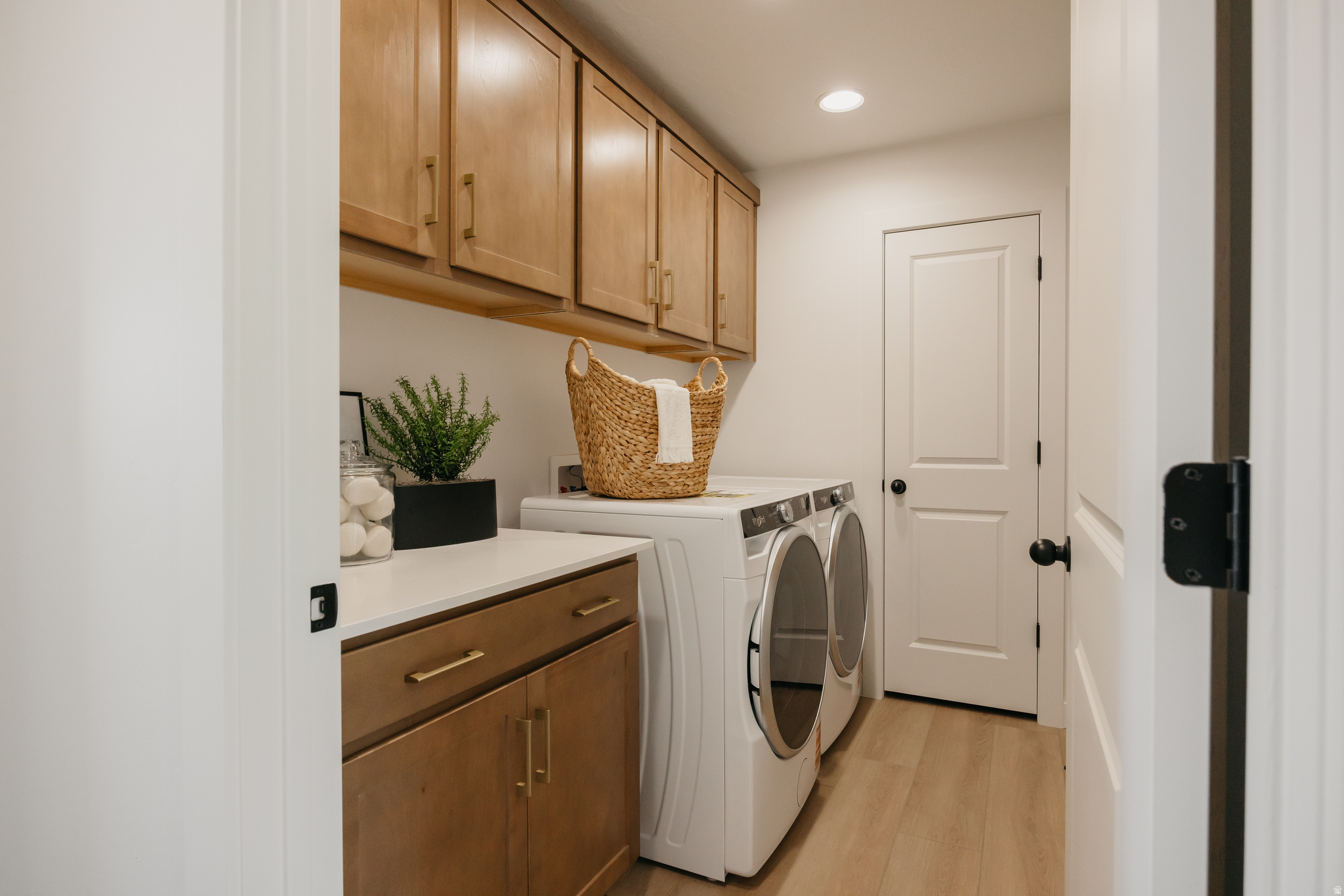 RIVERSIDE ESTATES - Residential