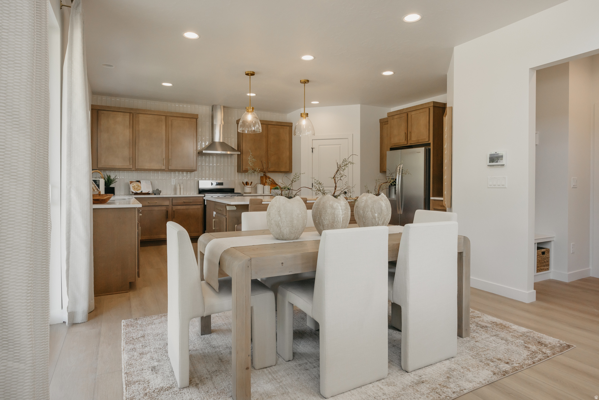 RIVERSIDE ESTATES - Residential