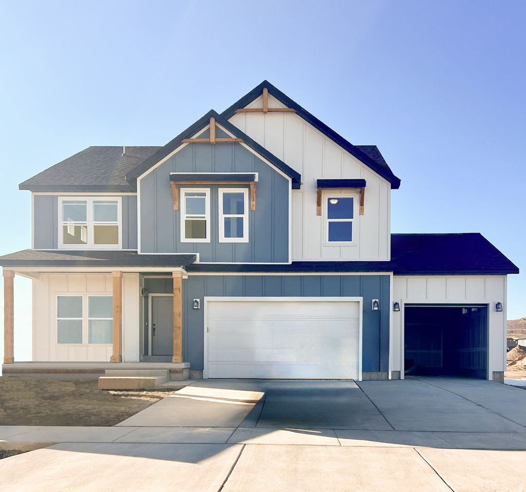 RIVERSIDE ESTATES - Residential