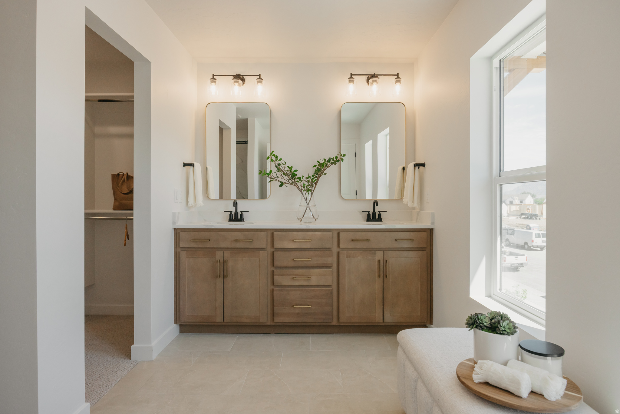RIVERSIDE ESTATES - Residential