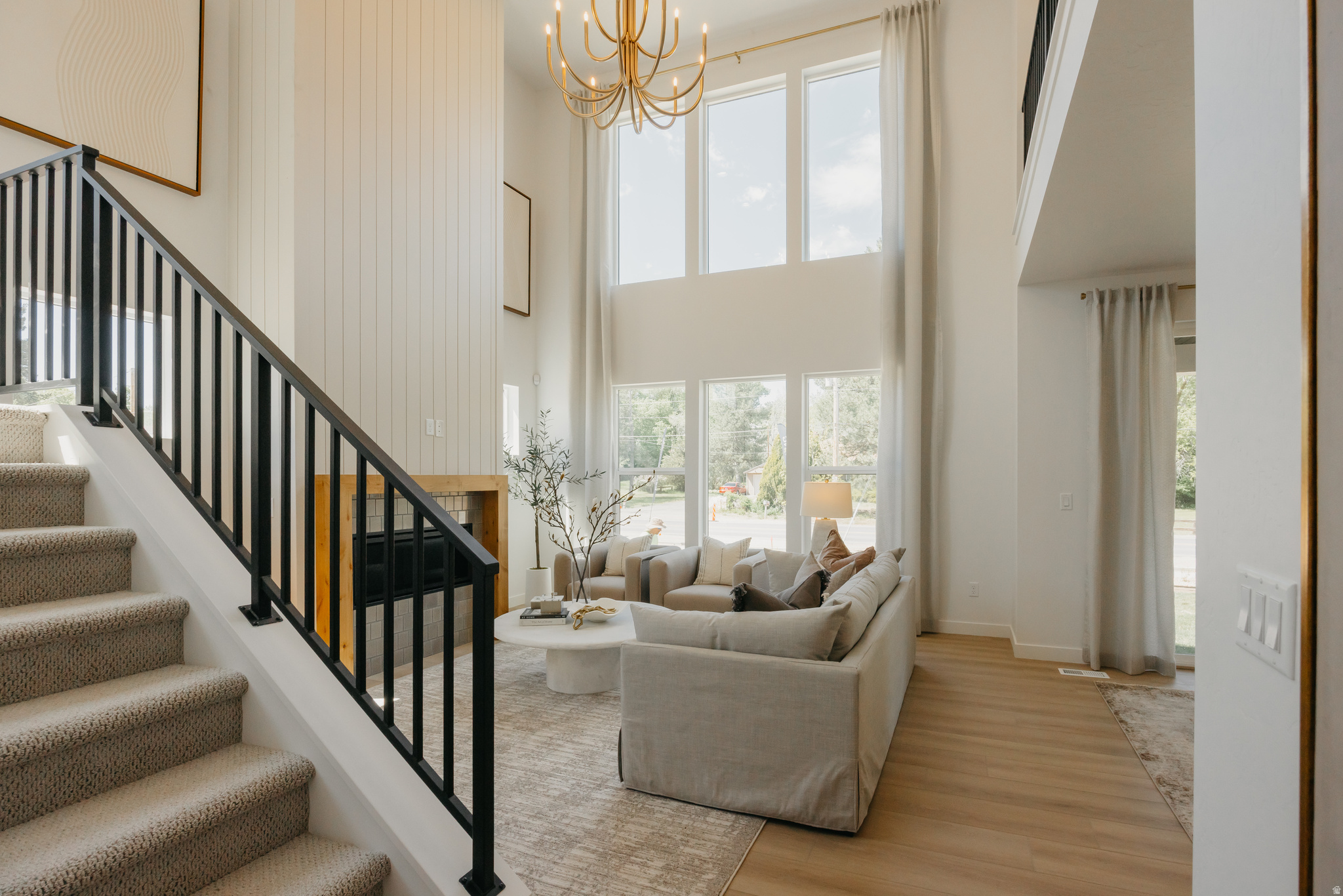 RIVERSIDE ESTATES - Residential