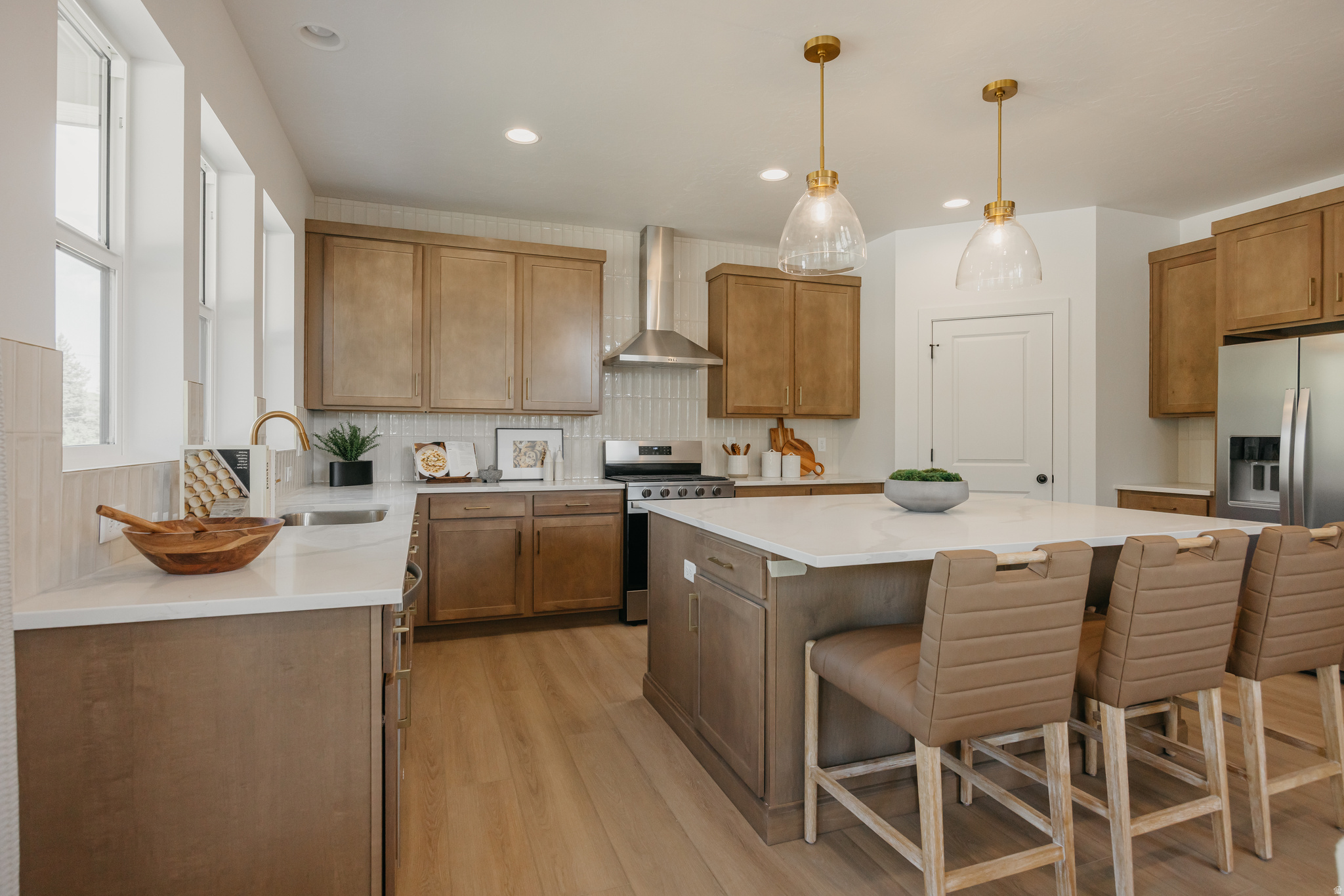 RIVERSIDE ESTATES - Residential