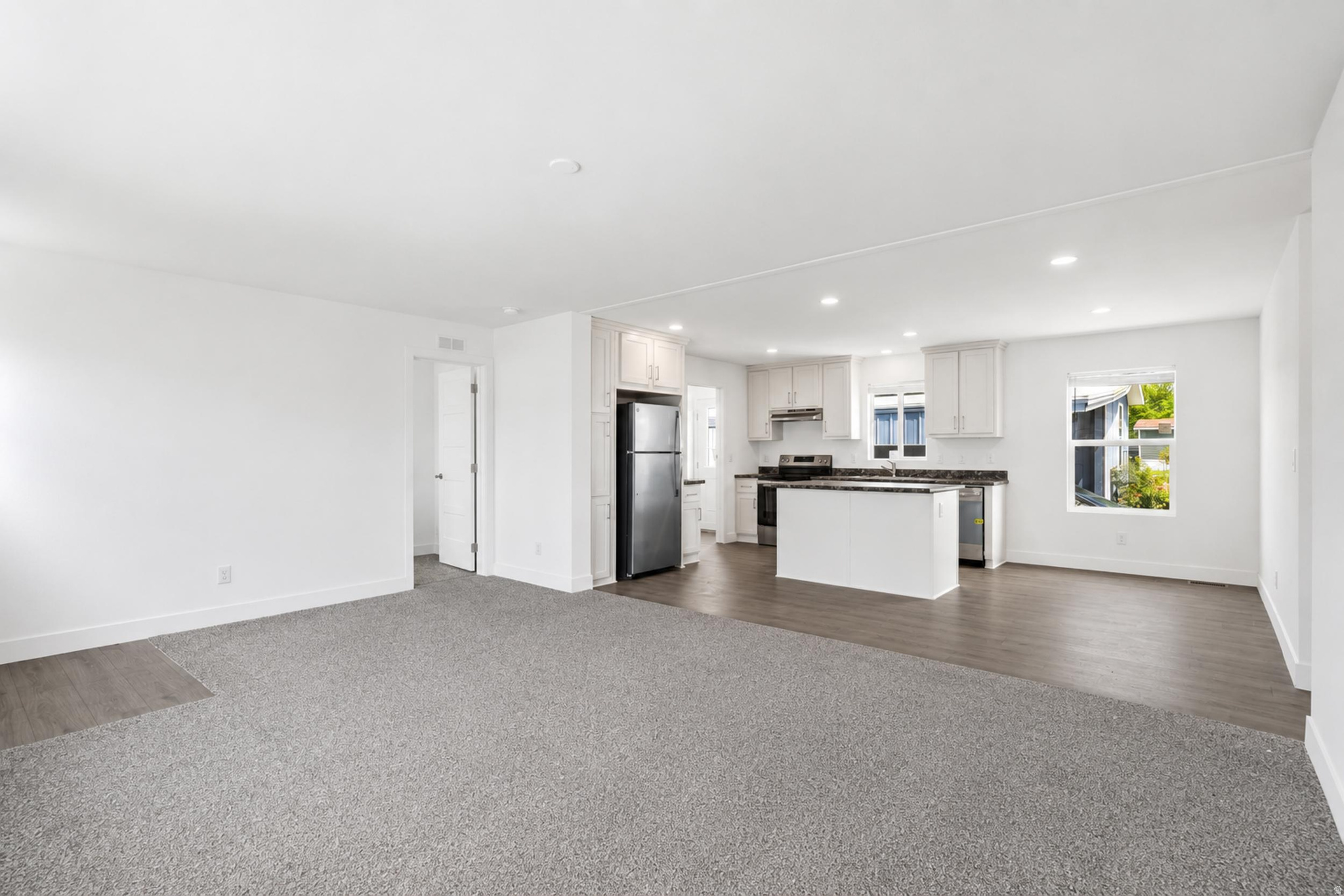 MIDLAND - Residential