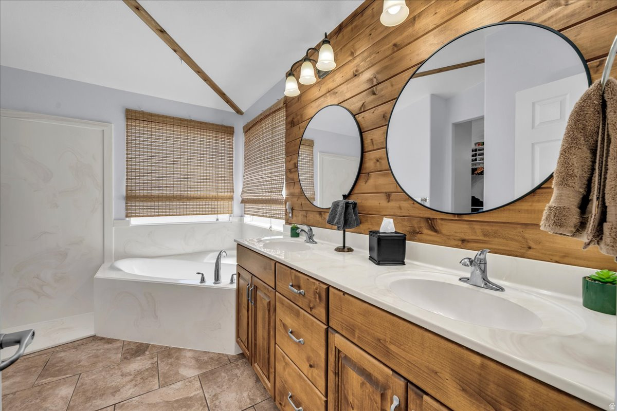 TREASURE VALLEY PH 3 - Residential