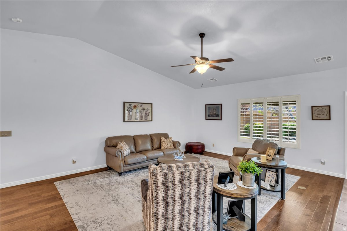 TREASURE VALLEY PH 3 - Residential