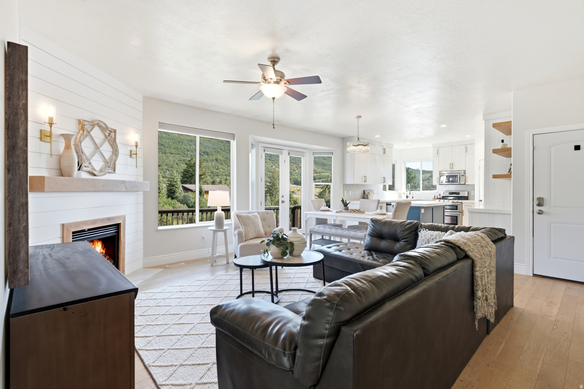 SUMMIT PARK - Residential