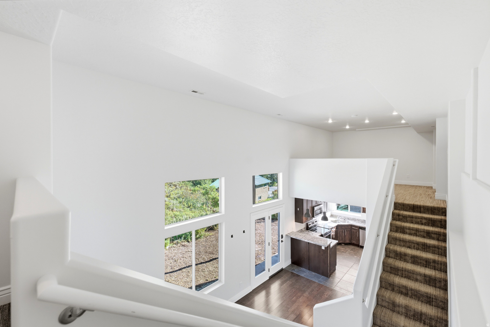SUMMIT PARK - Residential