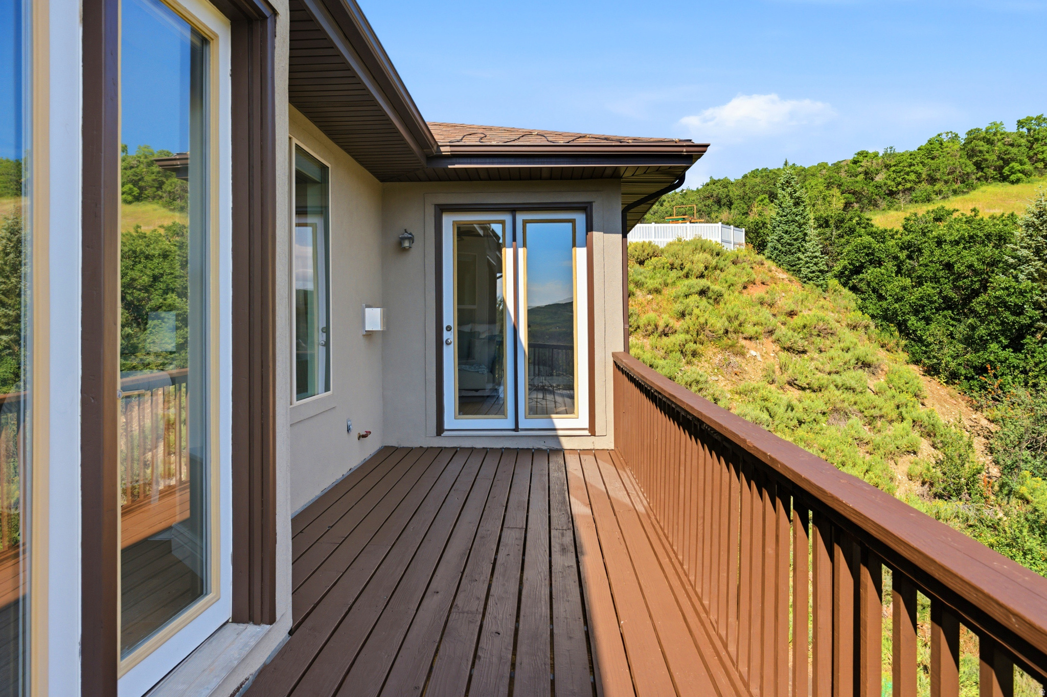SUMMIT PARK - Residential