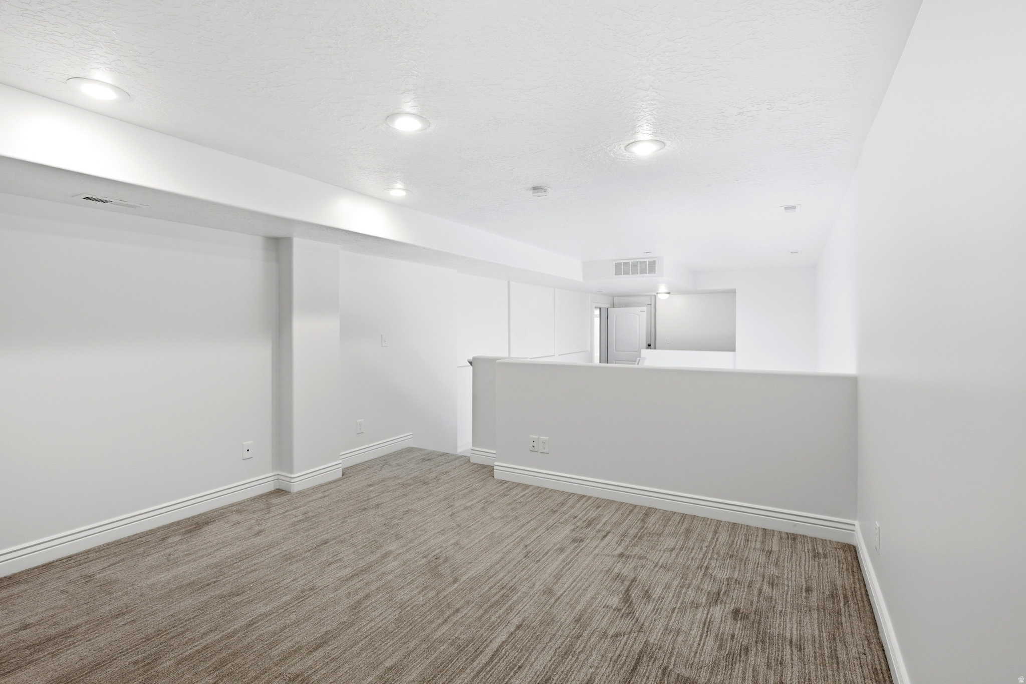 SUMMIT PARK - Residential