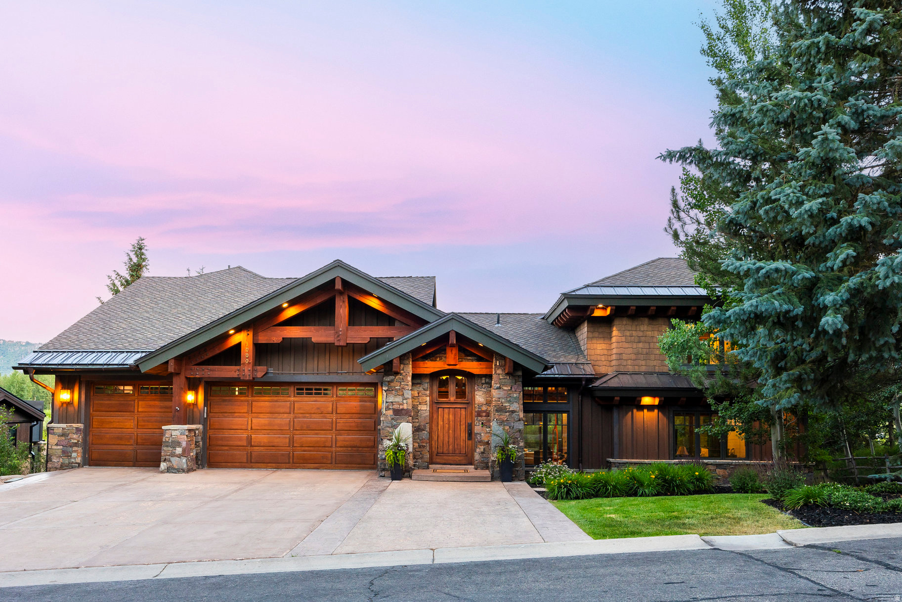 RIDGEVIEW - Residential