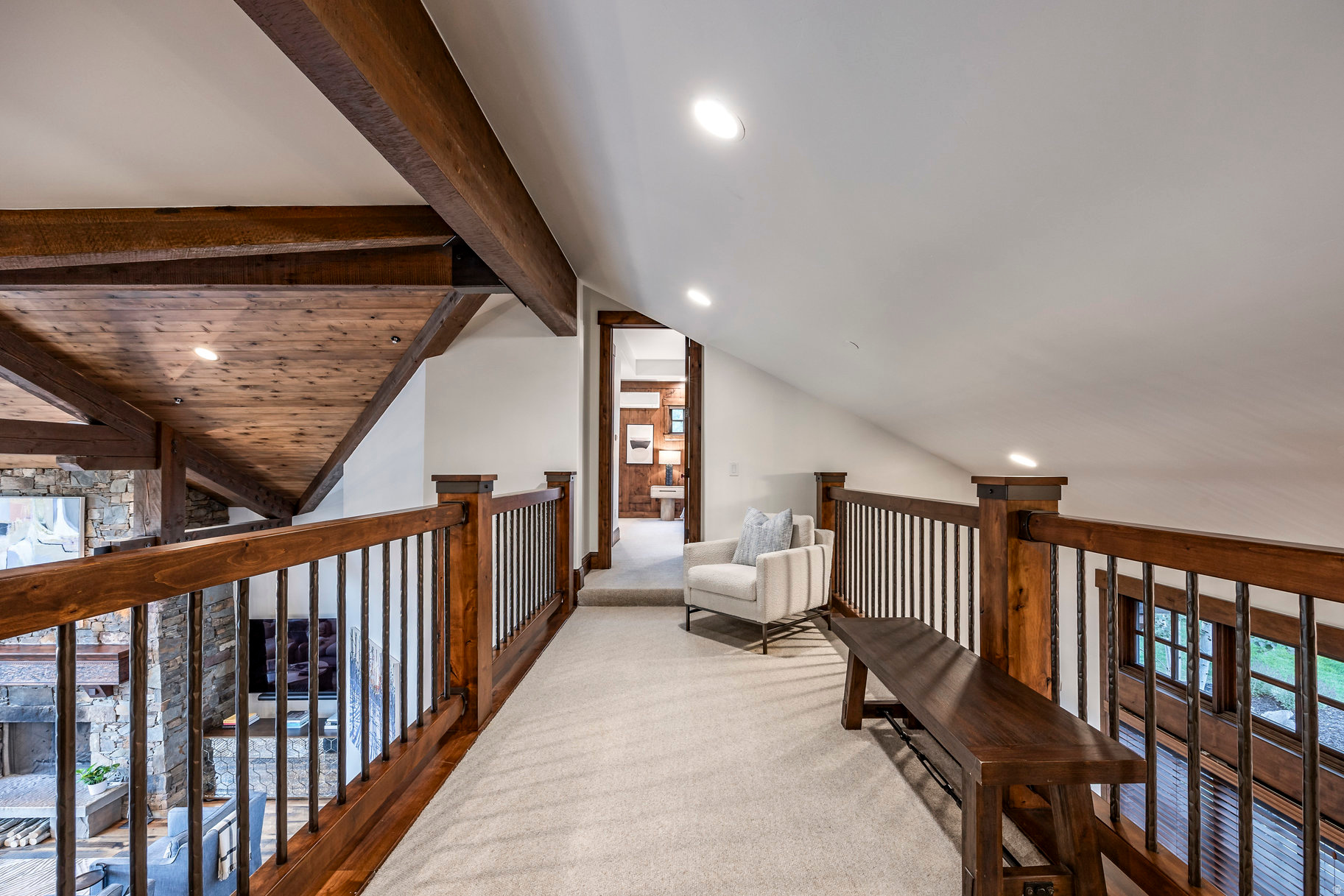 RIDGEVIEW - Residential