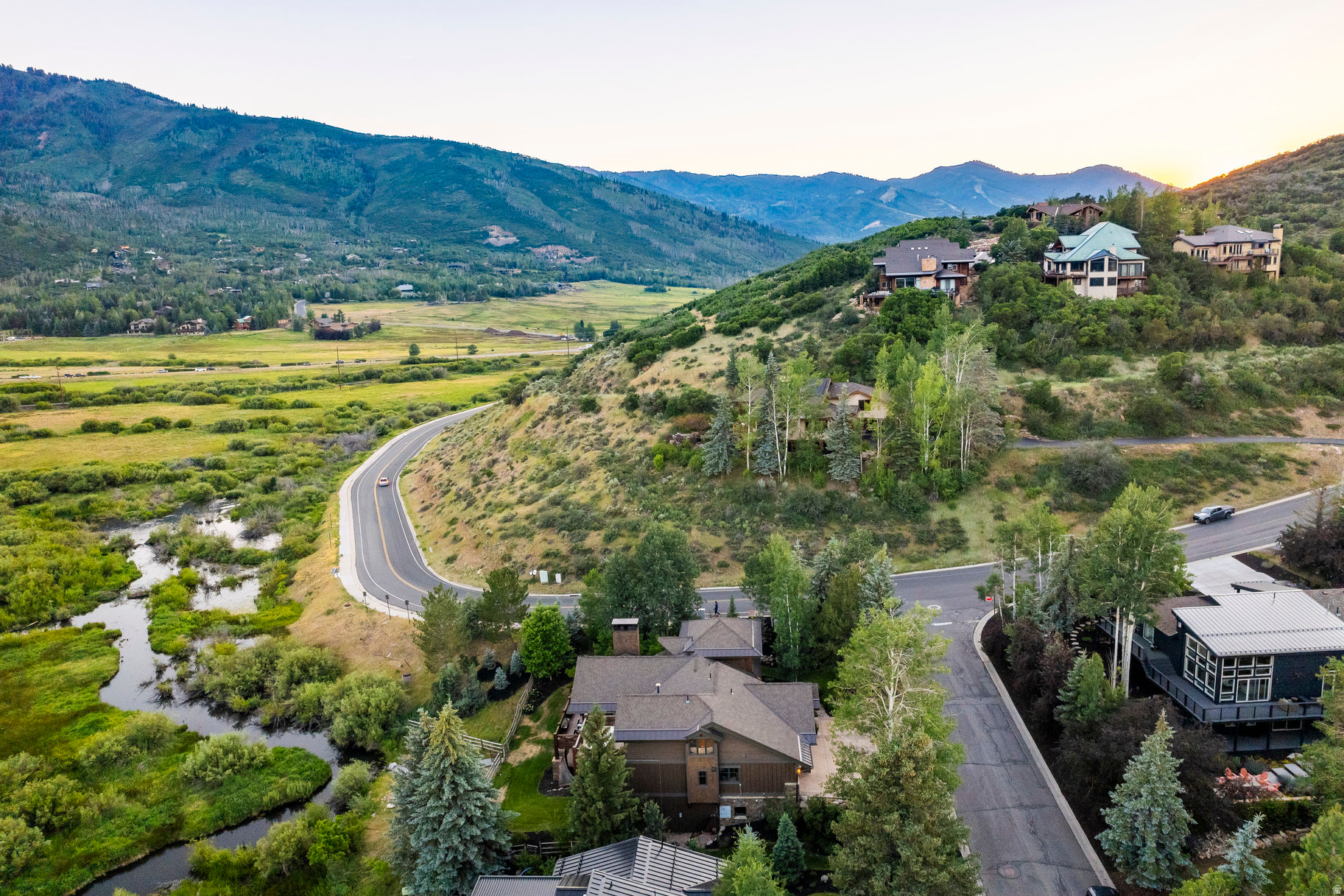RIDGEVIEW - Residential