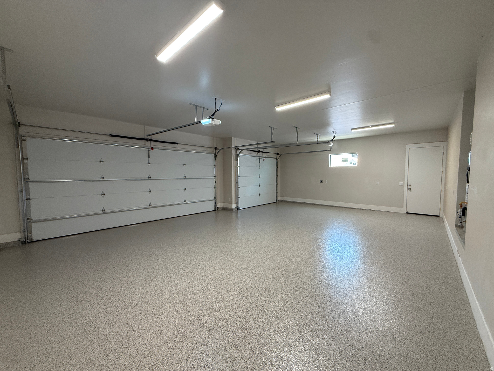 ESTATES AT BURKE SPRINGS - Residential