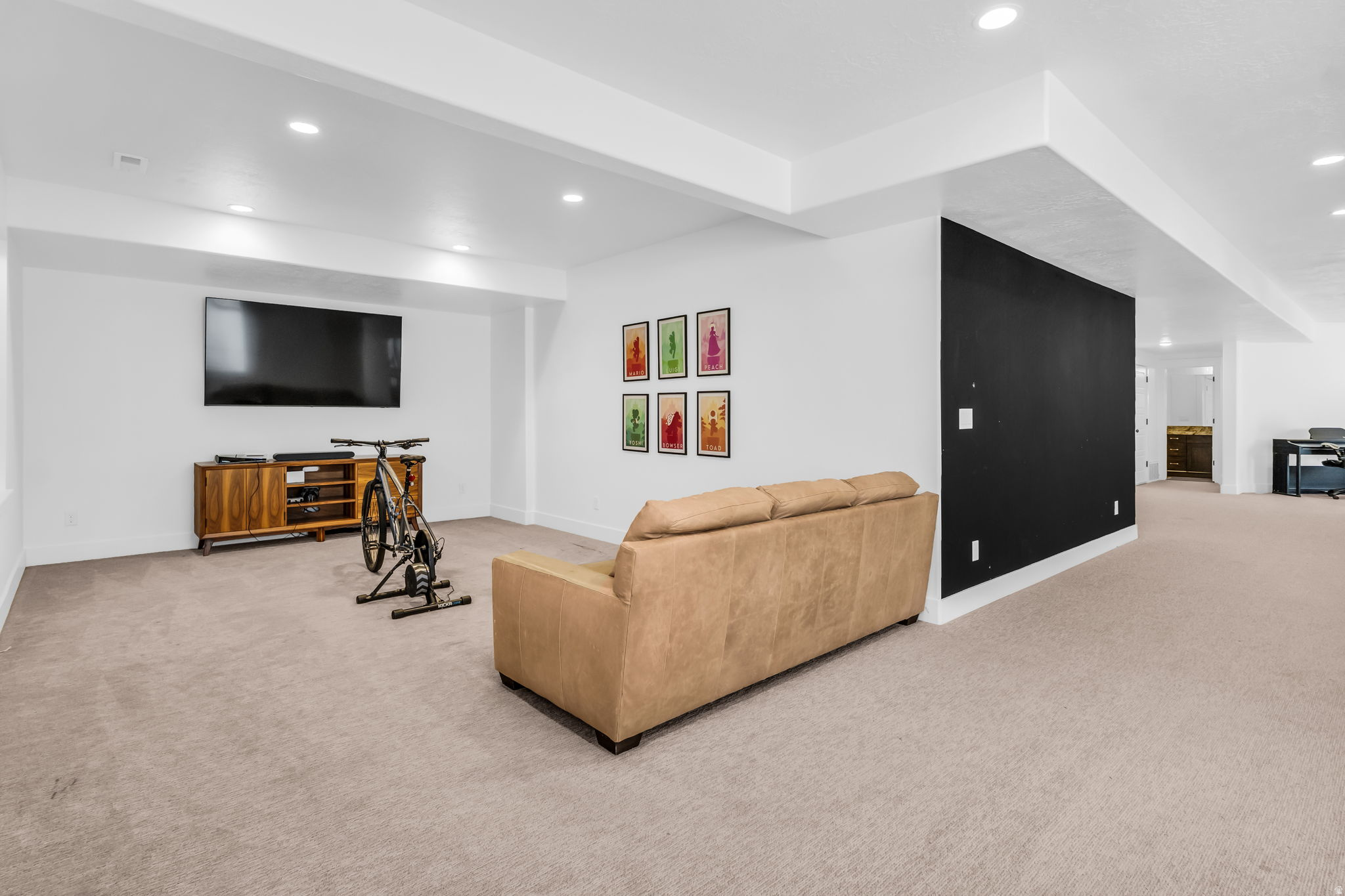 BEACON HILL THE HIGHLANDS - Residential
