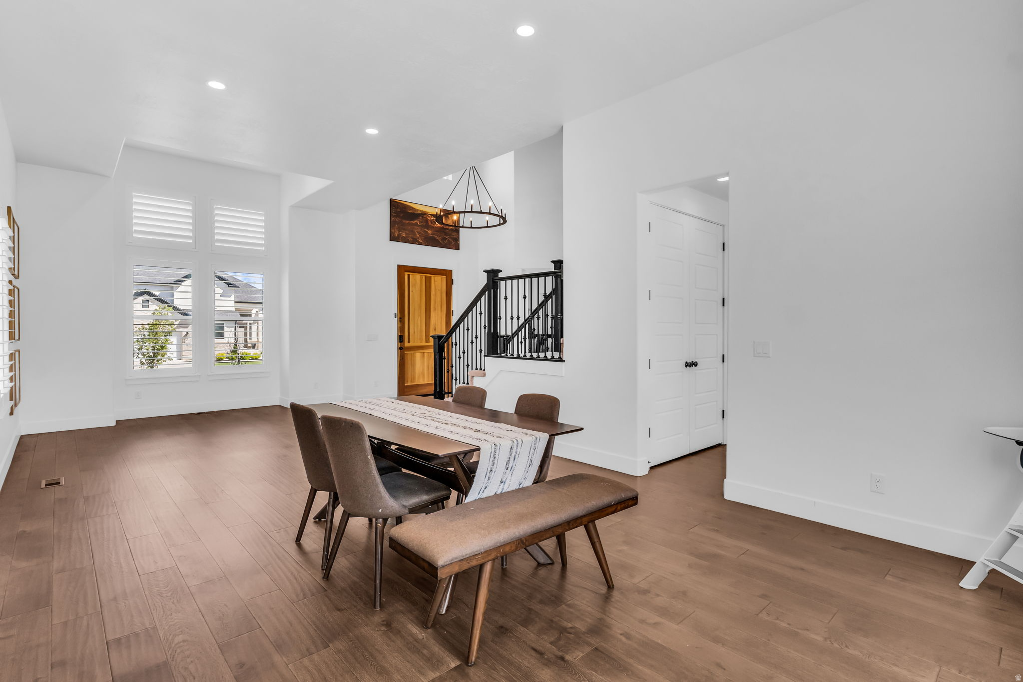 BEACON HILL THE HIGHLANDS - Residential