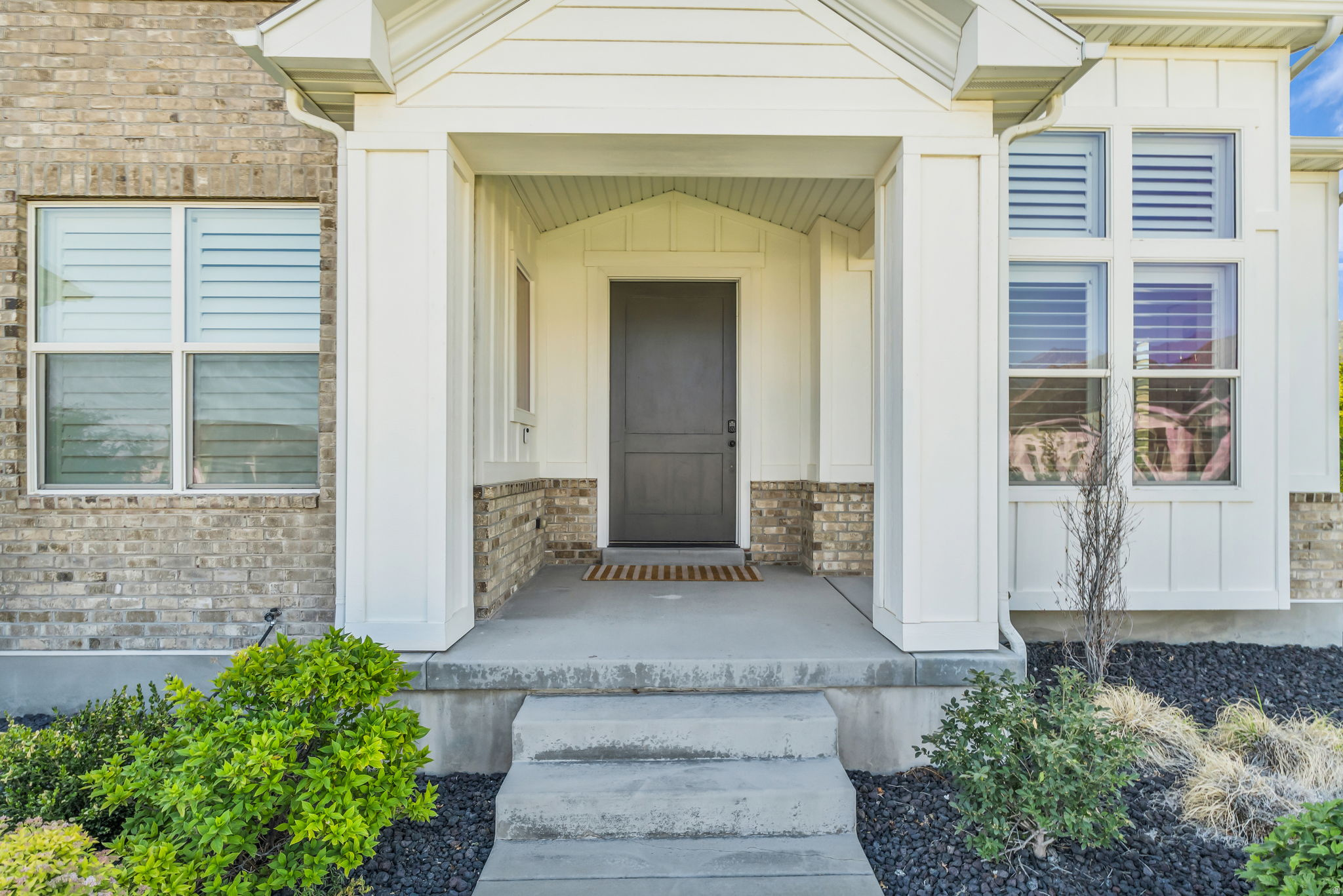 BEACON HILL THE HIGHLANDS - Residential